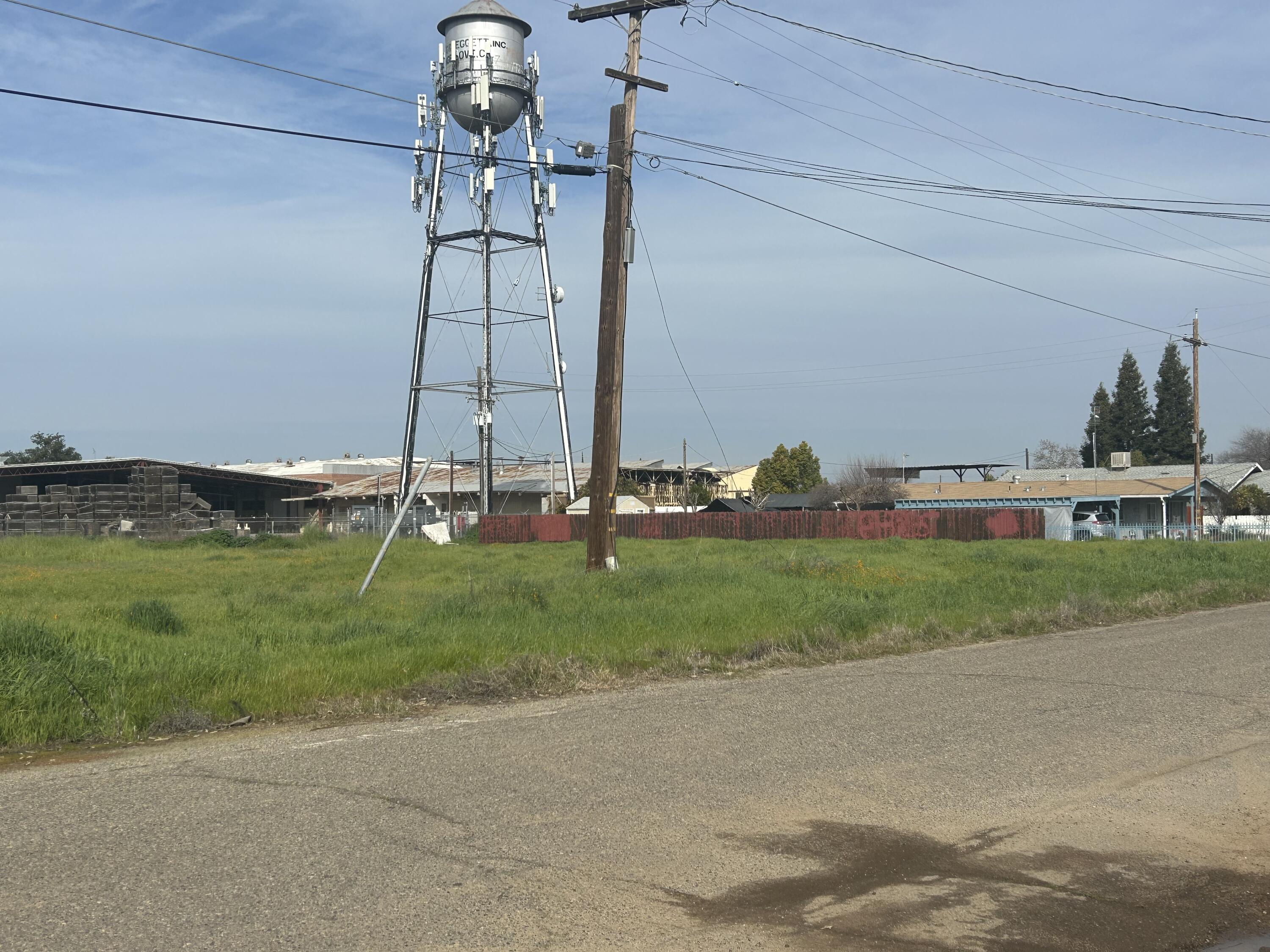 0 5th Ave, Orange Cove, CA 93646