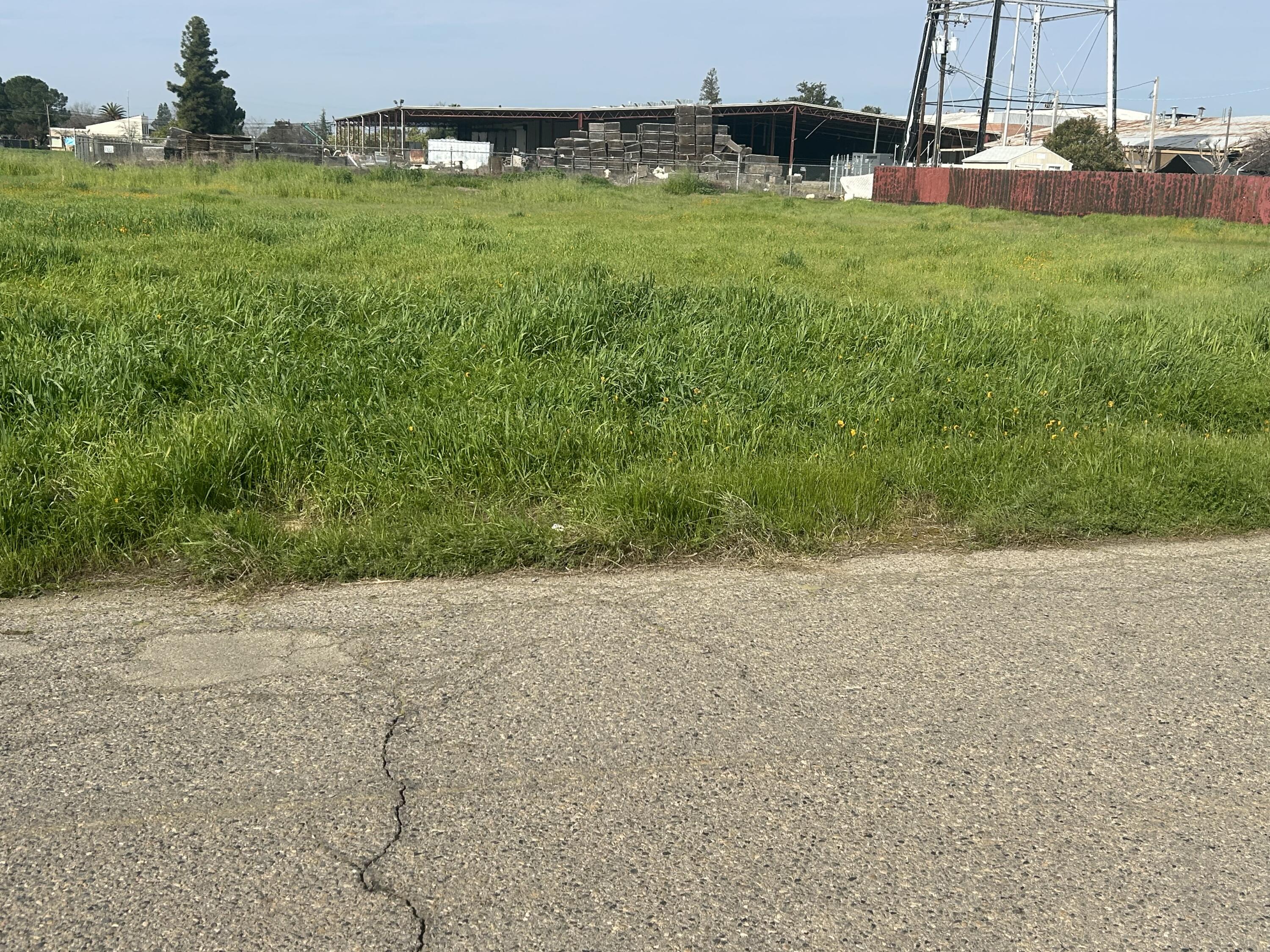 0 5th Ave, Orange Cove, CA 93646