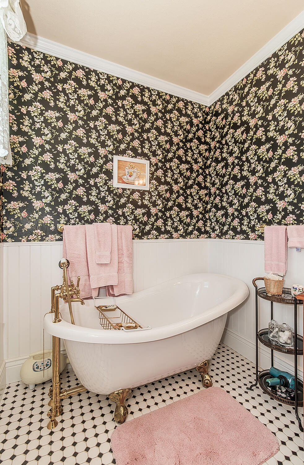 3680 S Newmark Ave, Sanger, CA 93657