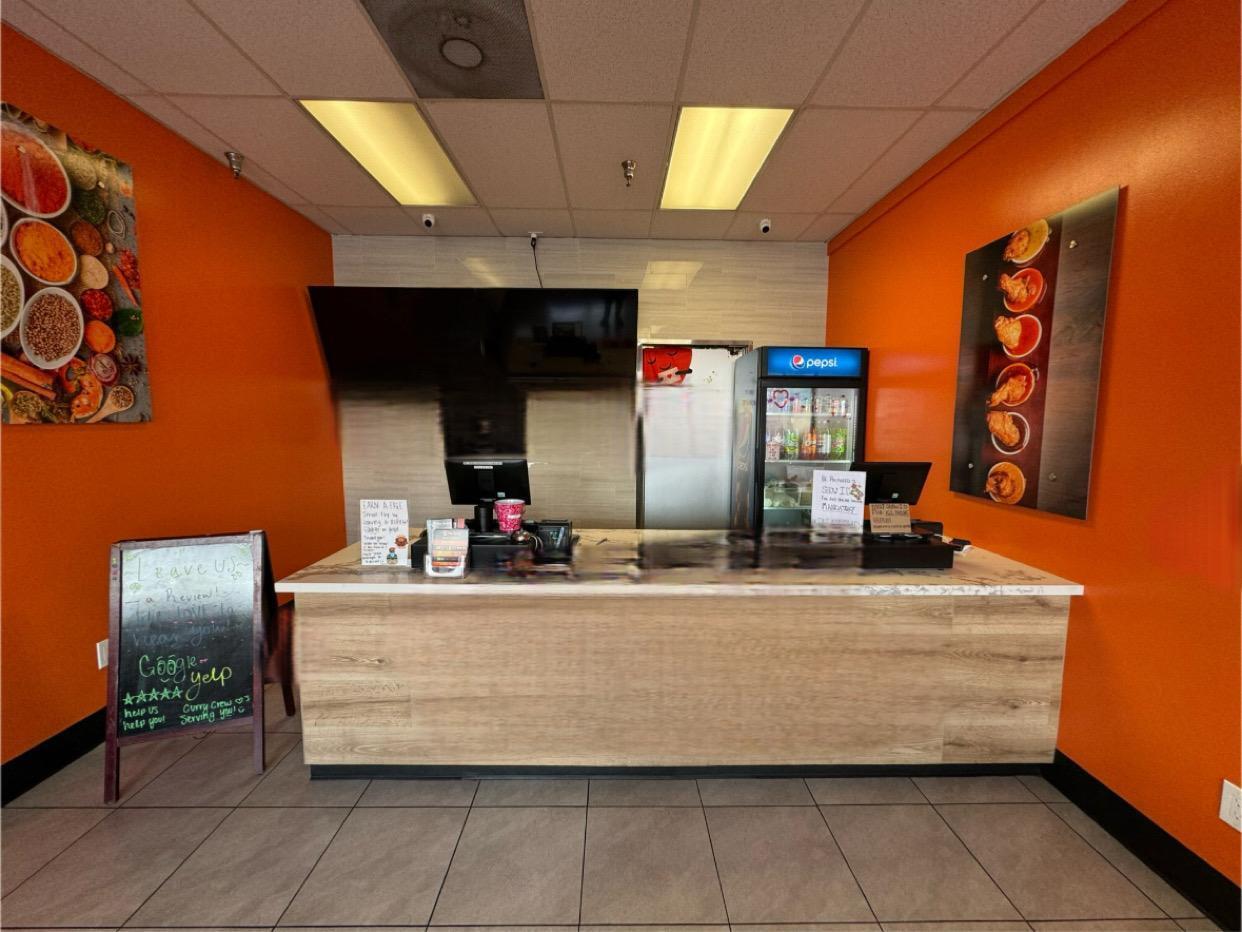 3918 S Mooney Blvd, Visalia, CA 93277