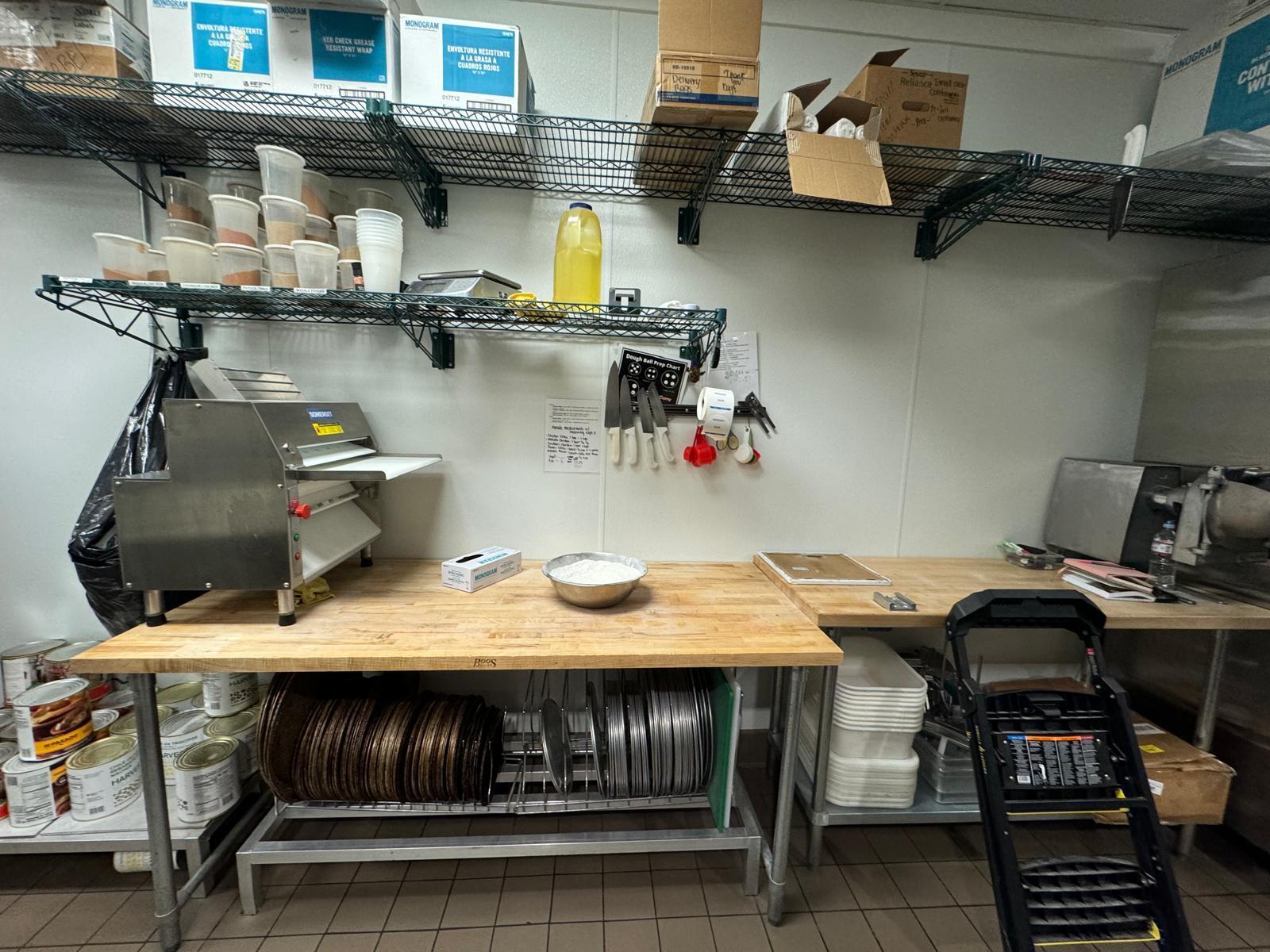 3918 S Mooney Blvd, Visalia, CA 93277