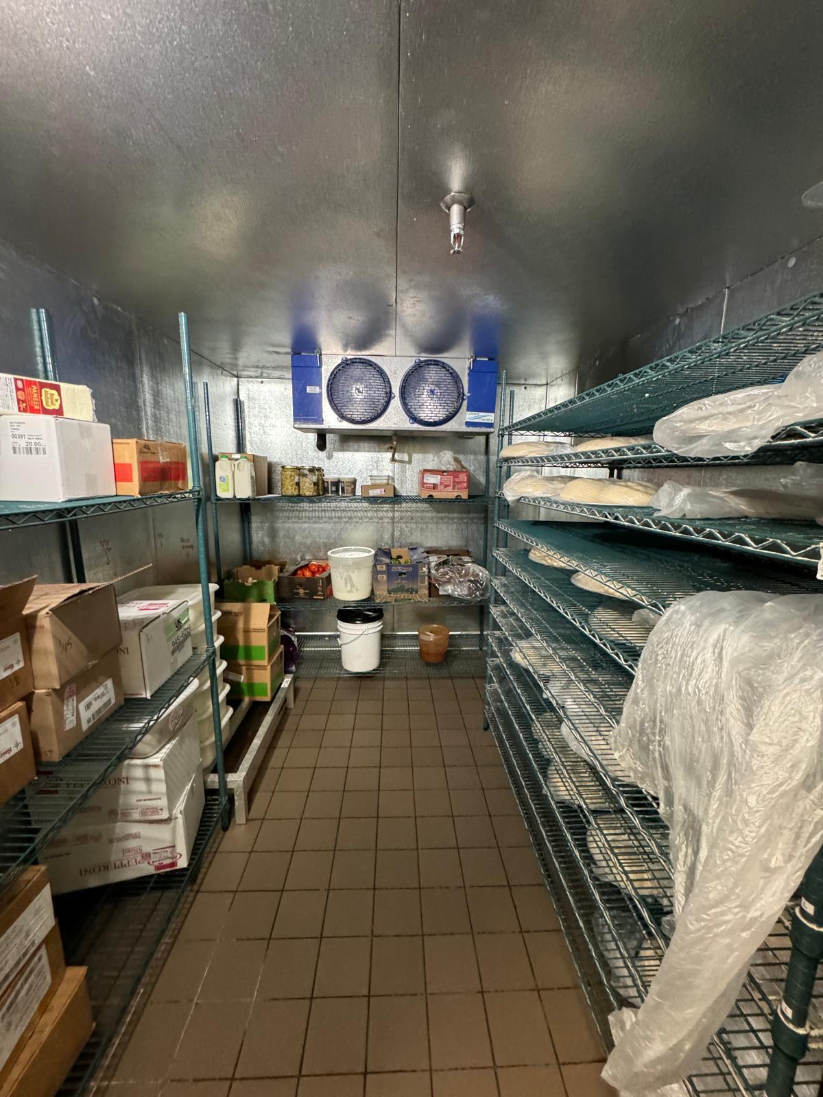 3918 S Mooney Blvd, Visalia, CA 93277