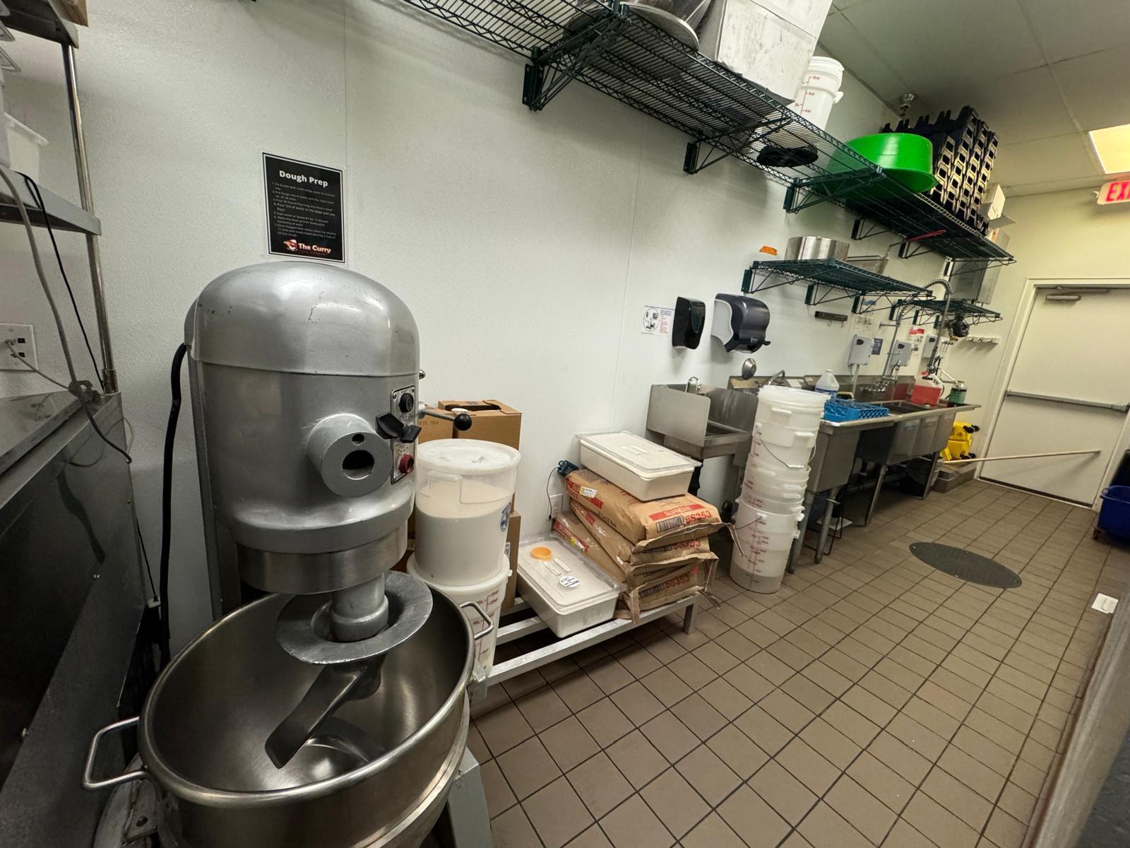 3918 S Mooney Blvd, Visalia, CA 93277