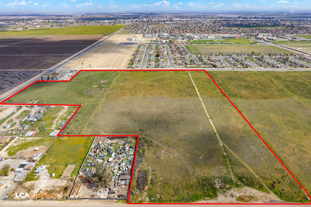 0 Cecil Ave, Delano, CA 93215