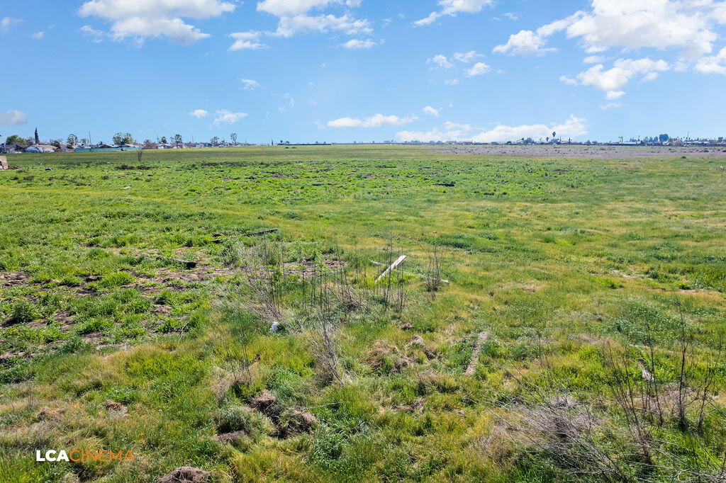 0 Cecil Ave, Delano, CA 93215