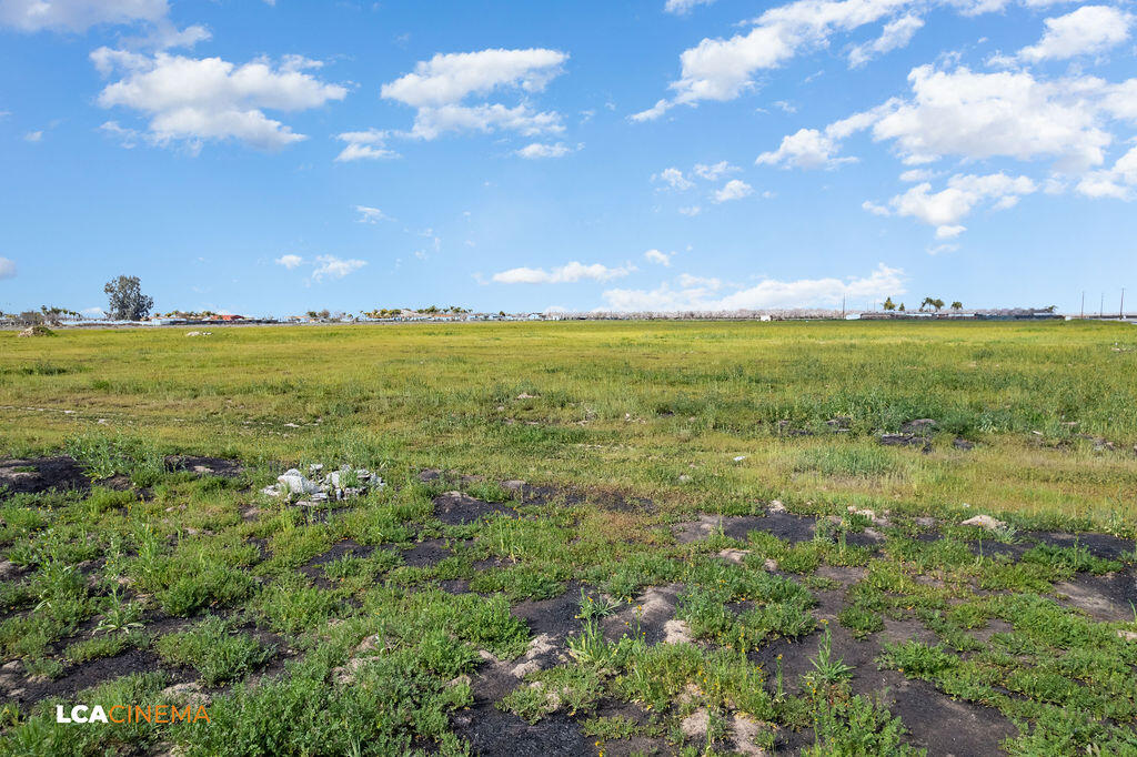 0 Cecil Ave, Delano, CA 93215