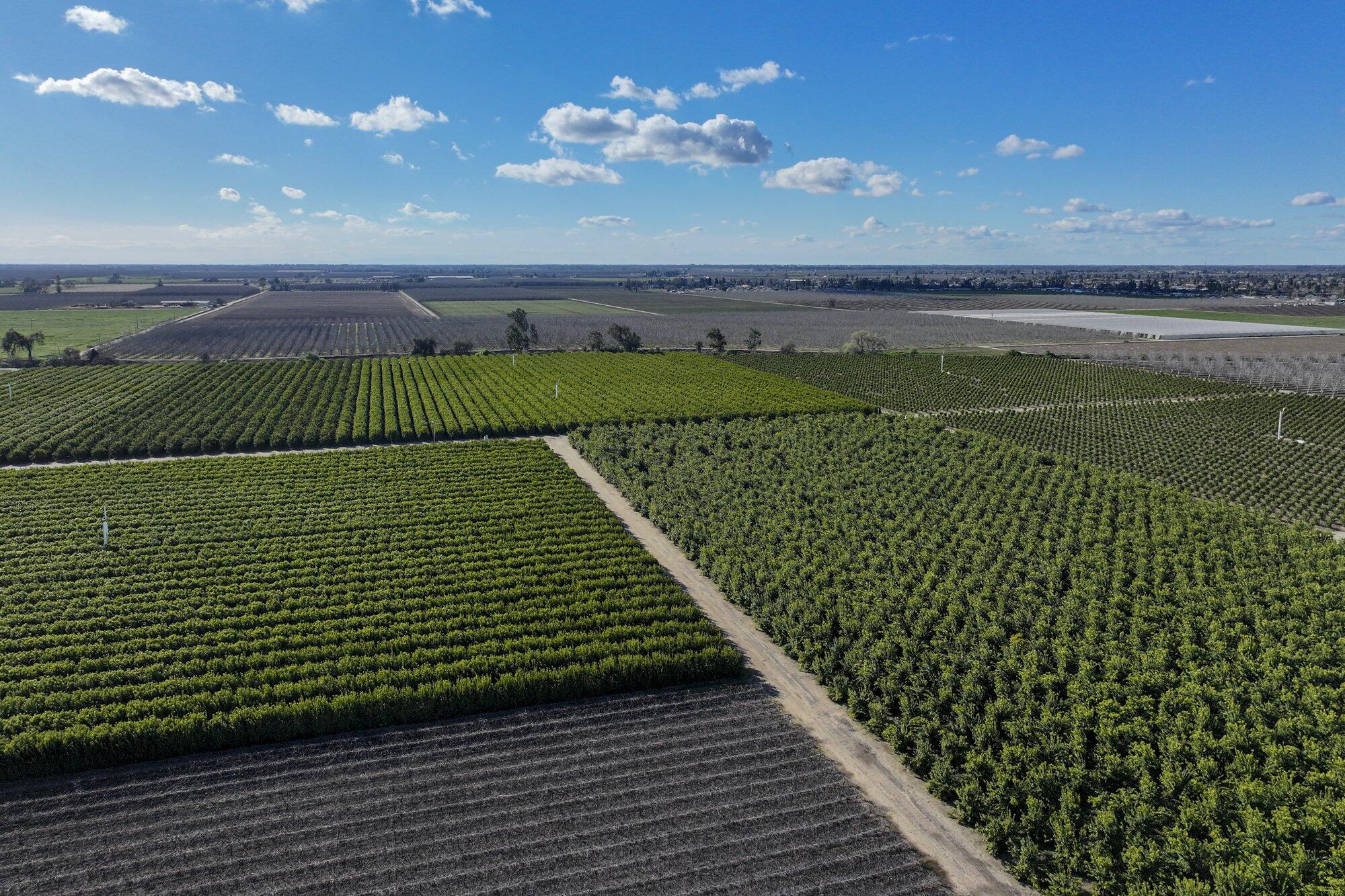 0 Visalia Rd, Exeter, CA 93221