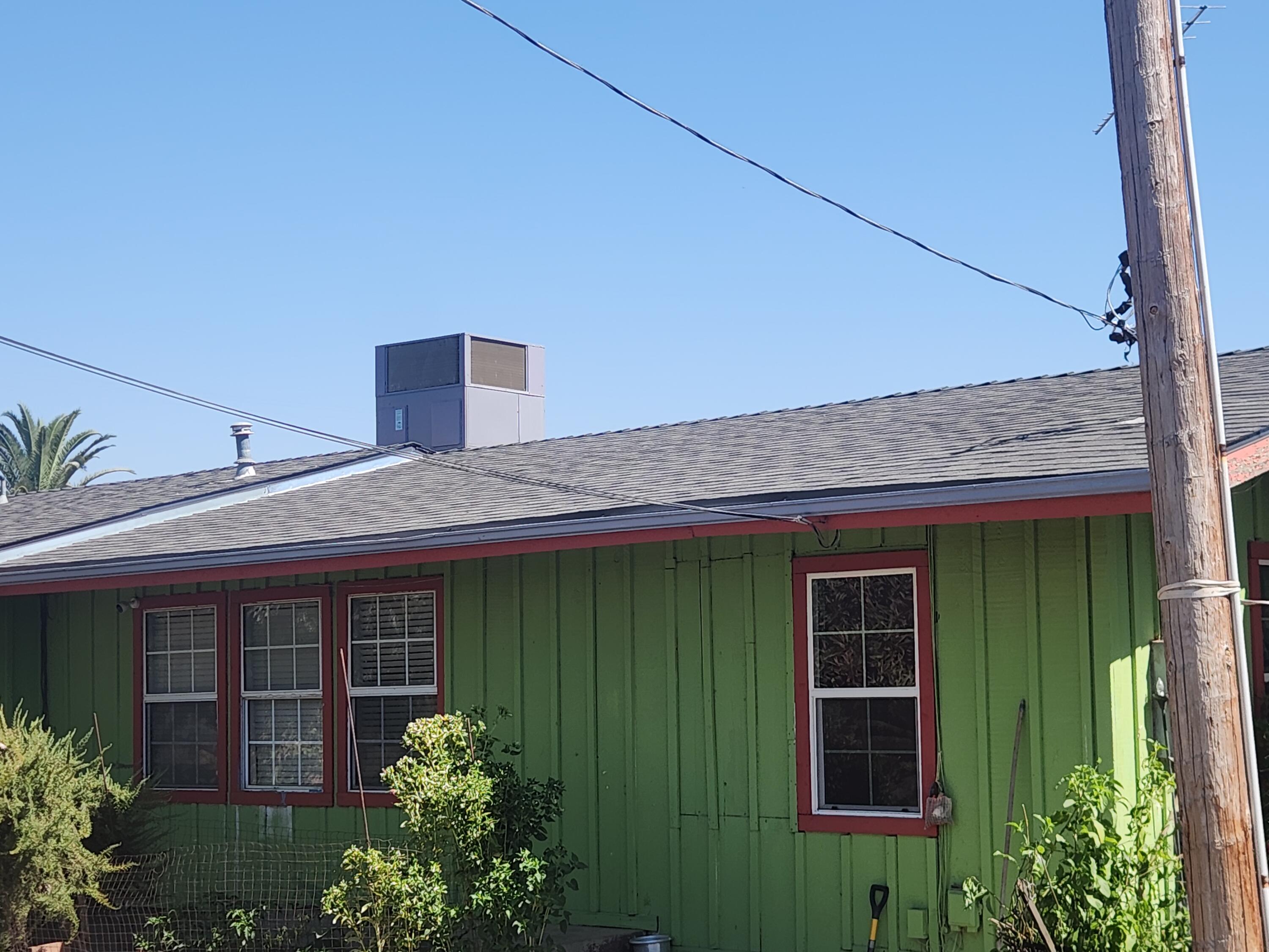 25375 Ave 208 #208, Strathmore, CA 93267