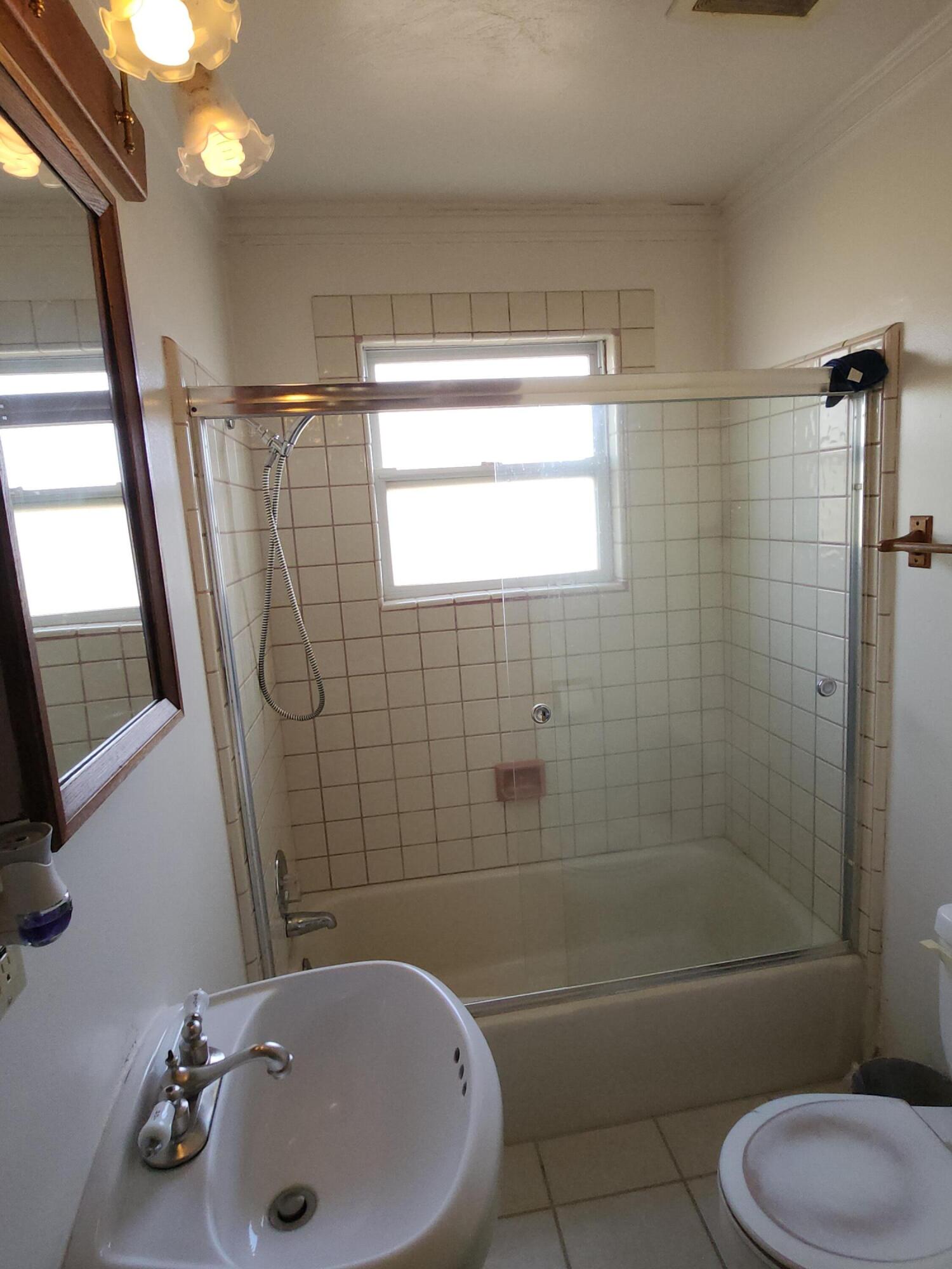 25375 Ave 208 #208, Strathmore, CA 93267