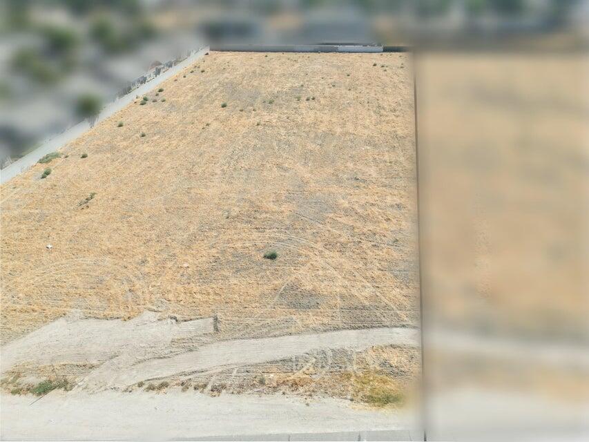 182330014 S Laspina St, Tulare, CA 93274