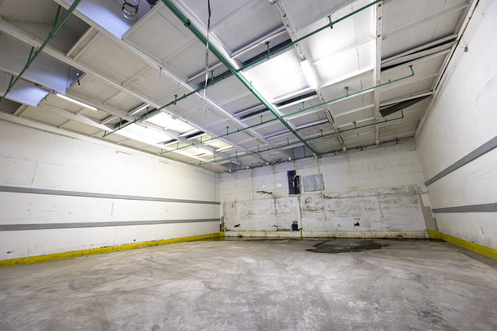 200 N Uruapan Way, Dinuba, CA 93618