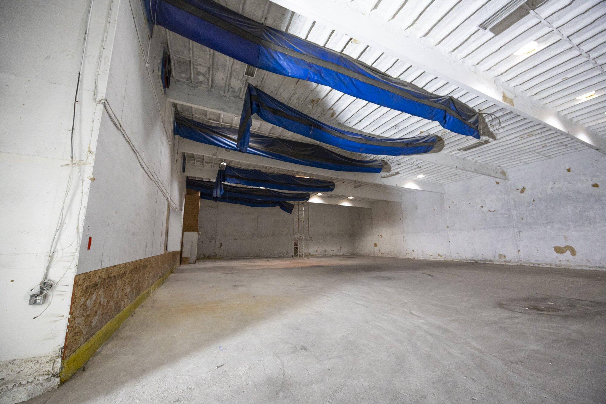 200 N Uruapan Way, Dinuba, CA 93618