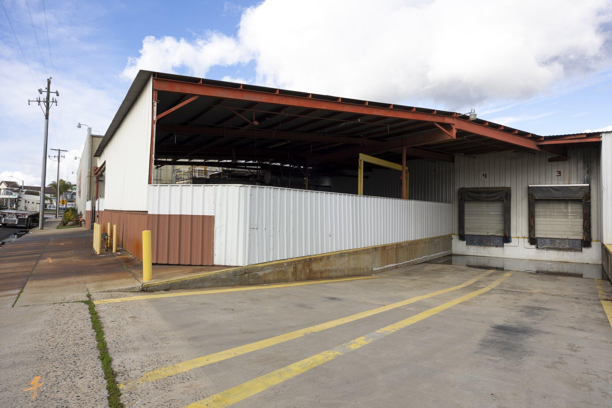 200 N Uruapan Way, Dinuba, CA 93618