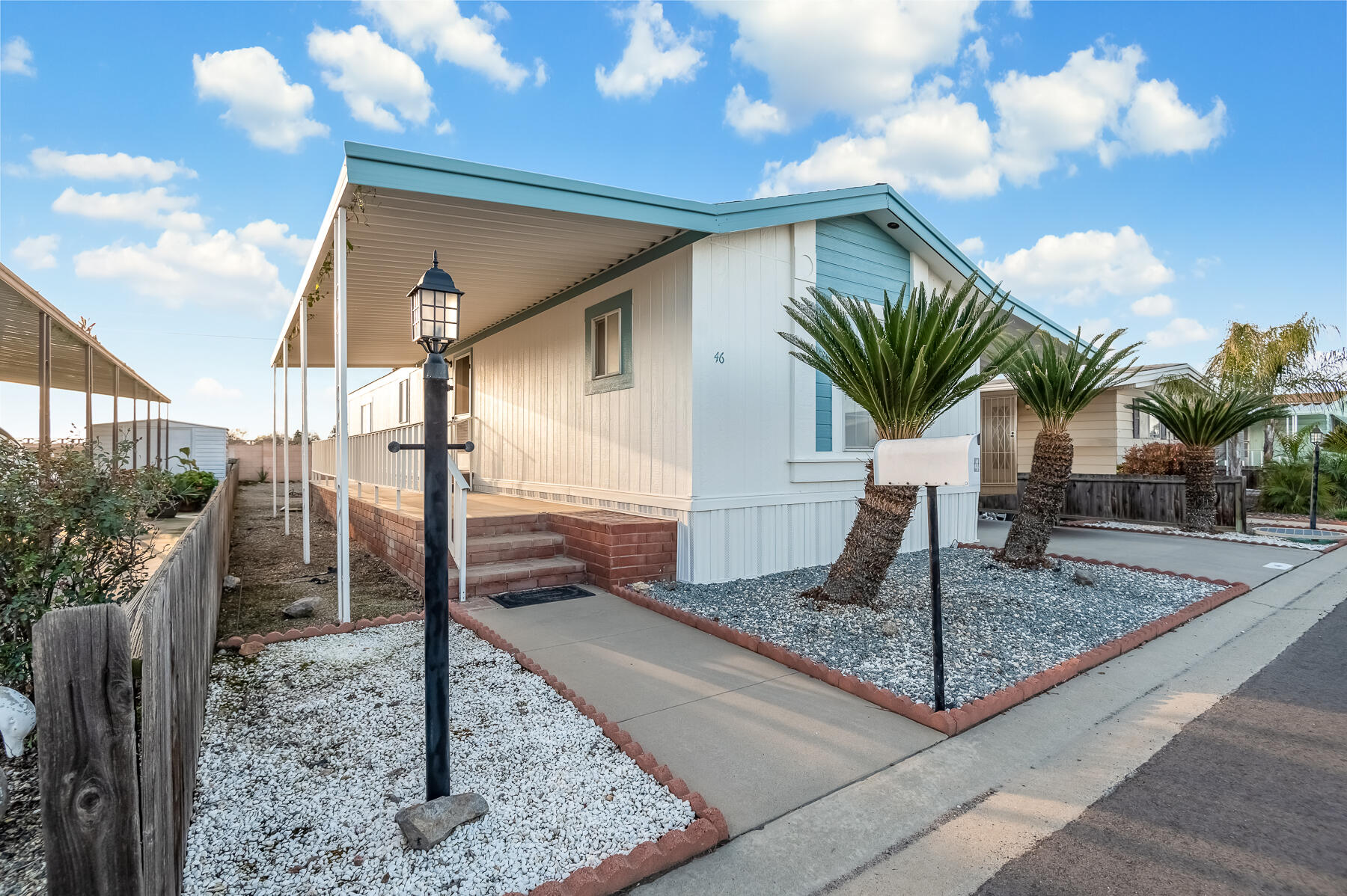 2627 W Mid Valley Ave #46, Visalia, CA 93277