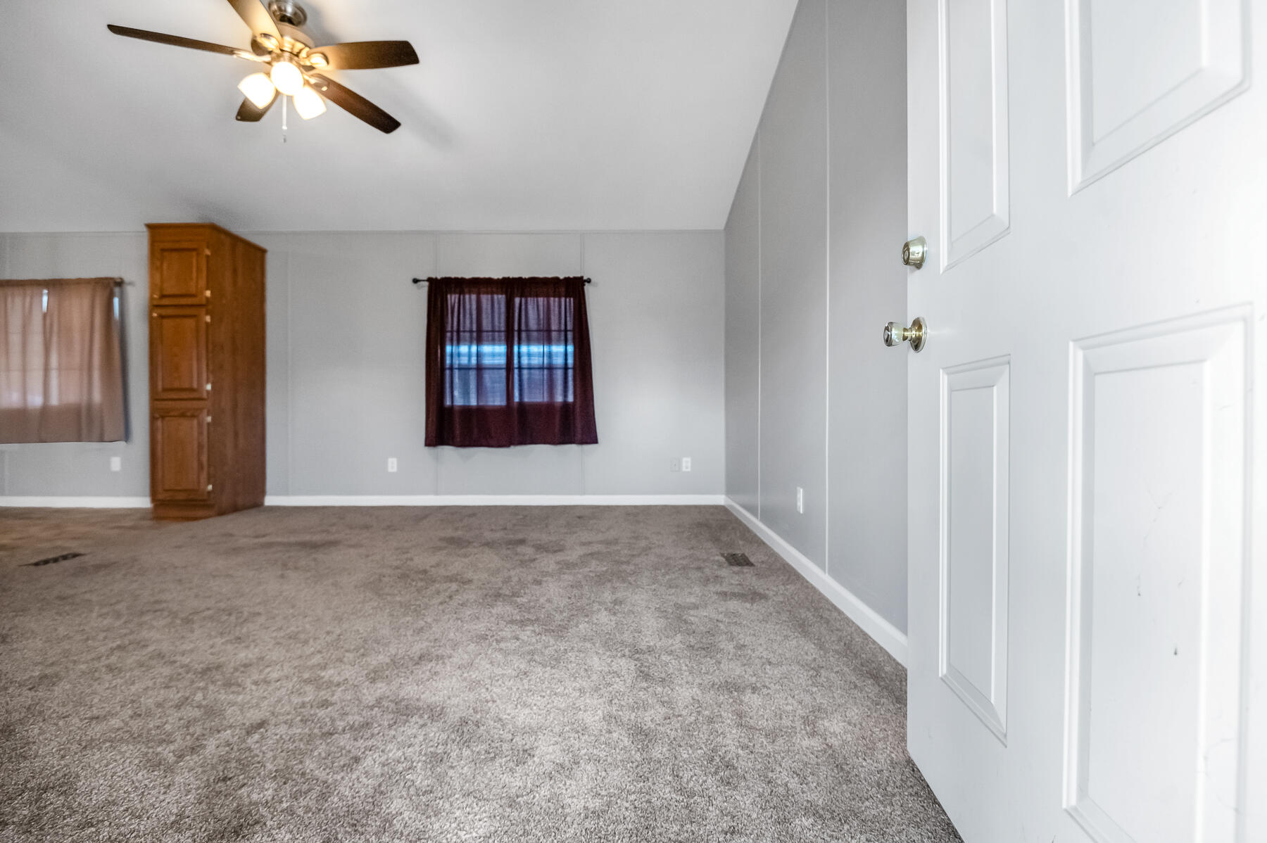 2627 W Mid Valley Ave #46, Visalia, CA 93277