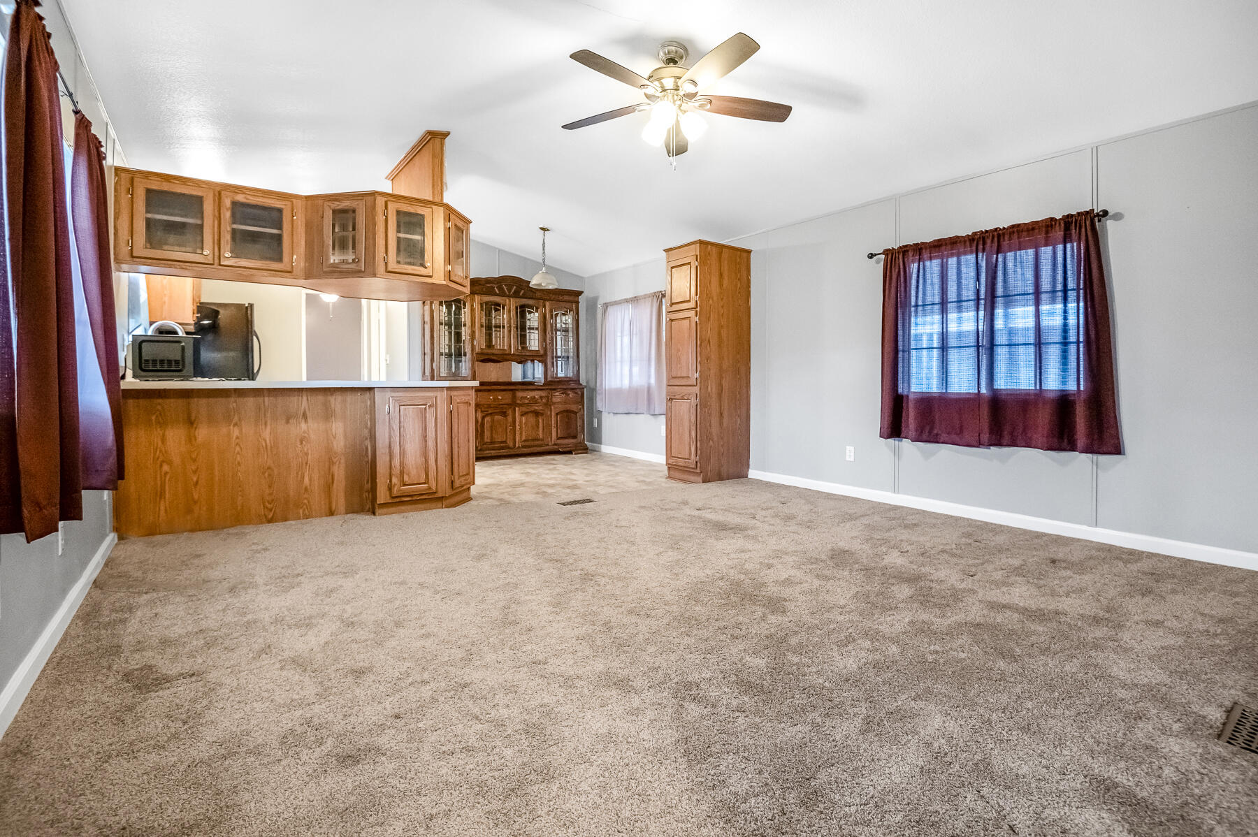 2627 W Mid Valley Ave #46, Visalia, CA 93277