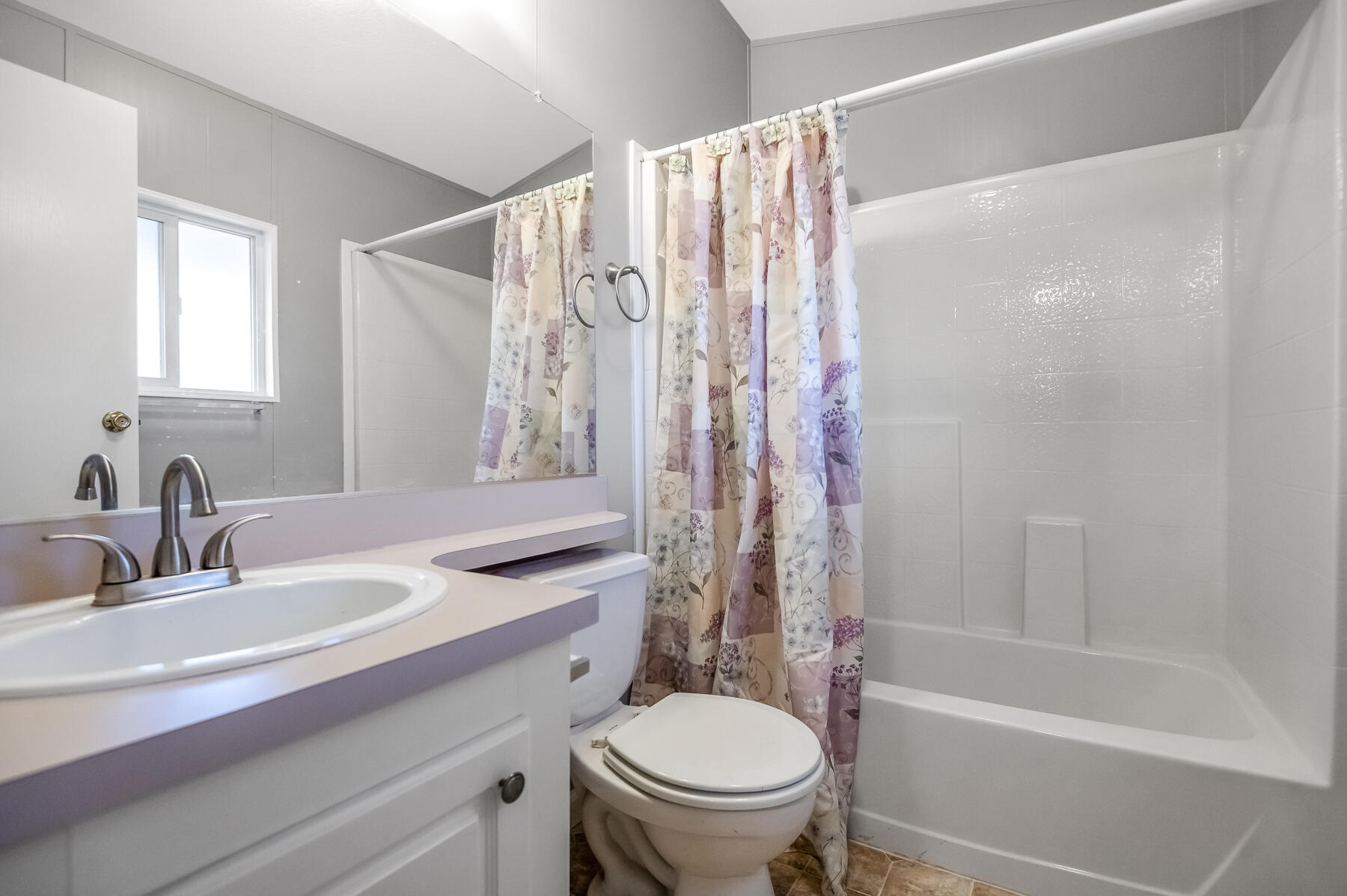 2627 W Mid Valley Ave #46, Visalia, CA 93277