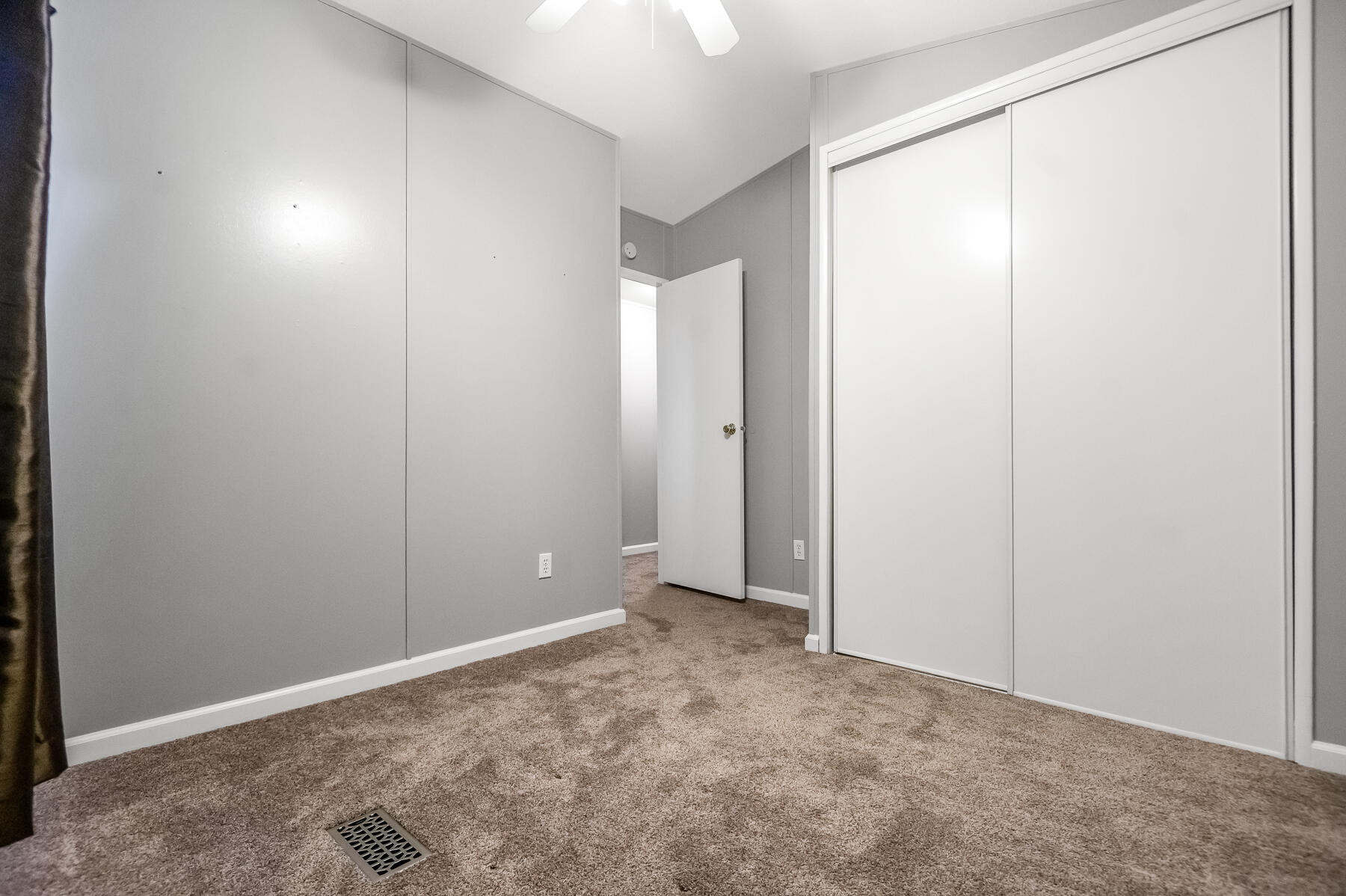 2627 W Mid Valley Ave #46, Visalia, CA 93277