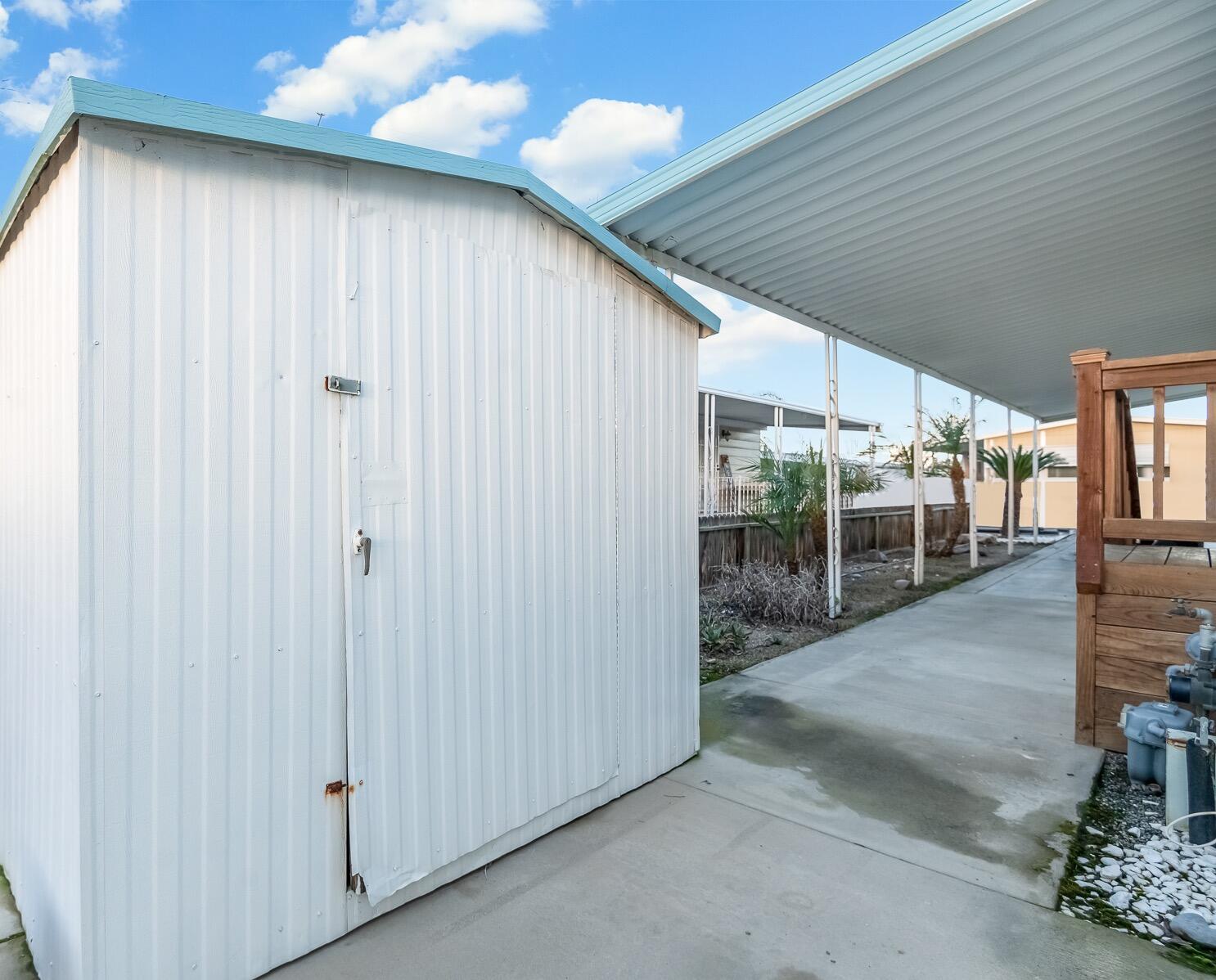 2627 W Mid Valley Ave #46, Visalia, CA 93277