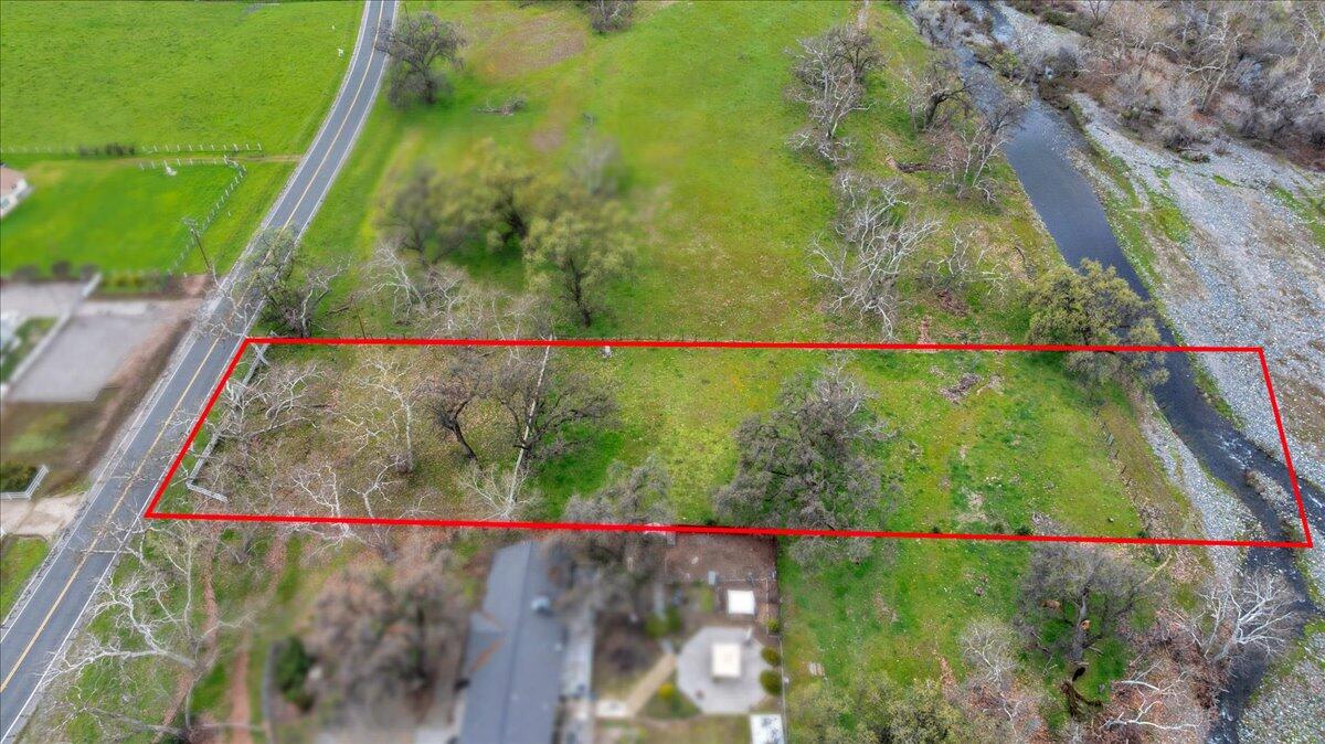 6102 Elwood Rd, Sanger, CA 93657