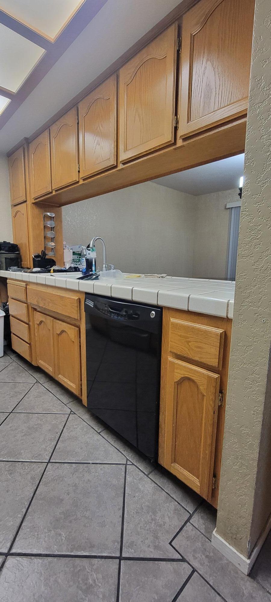 937 Westmont Ct, Modesto, CA 95358