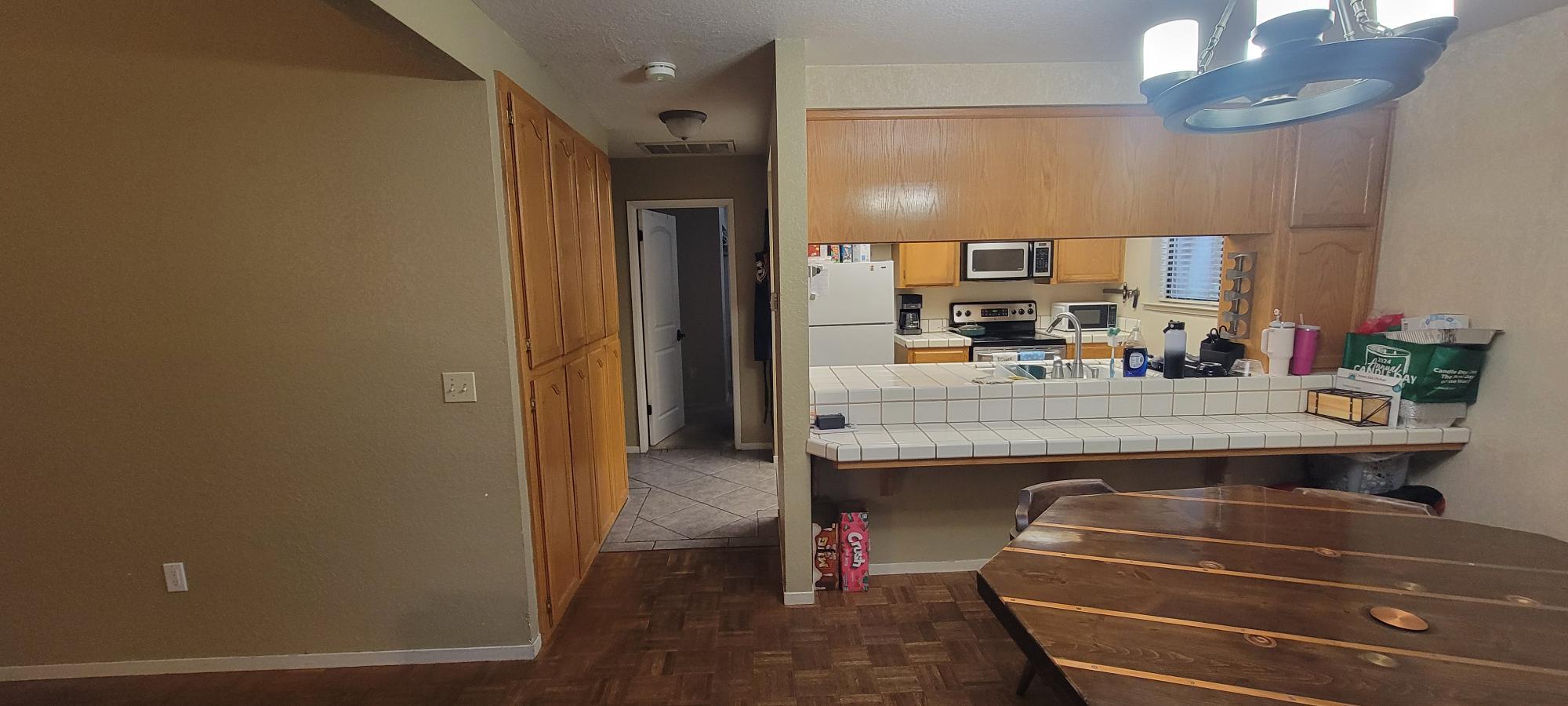 937 Westmont Ct, Modesto, CA 95358