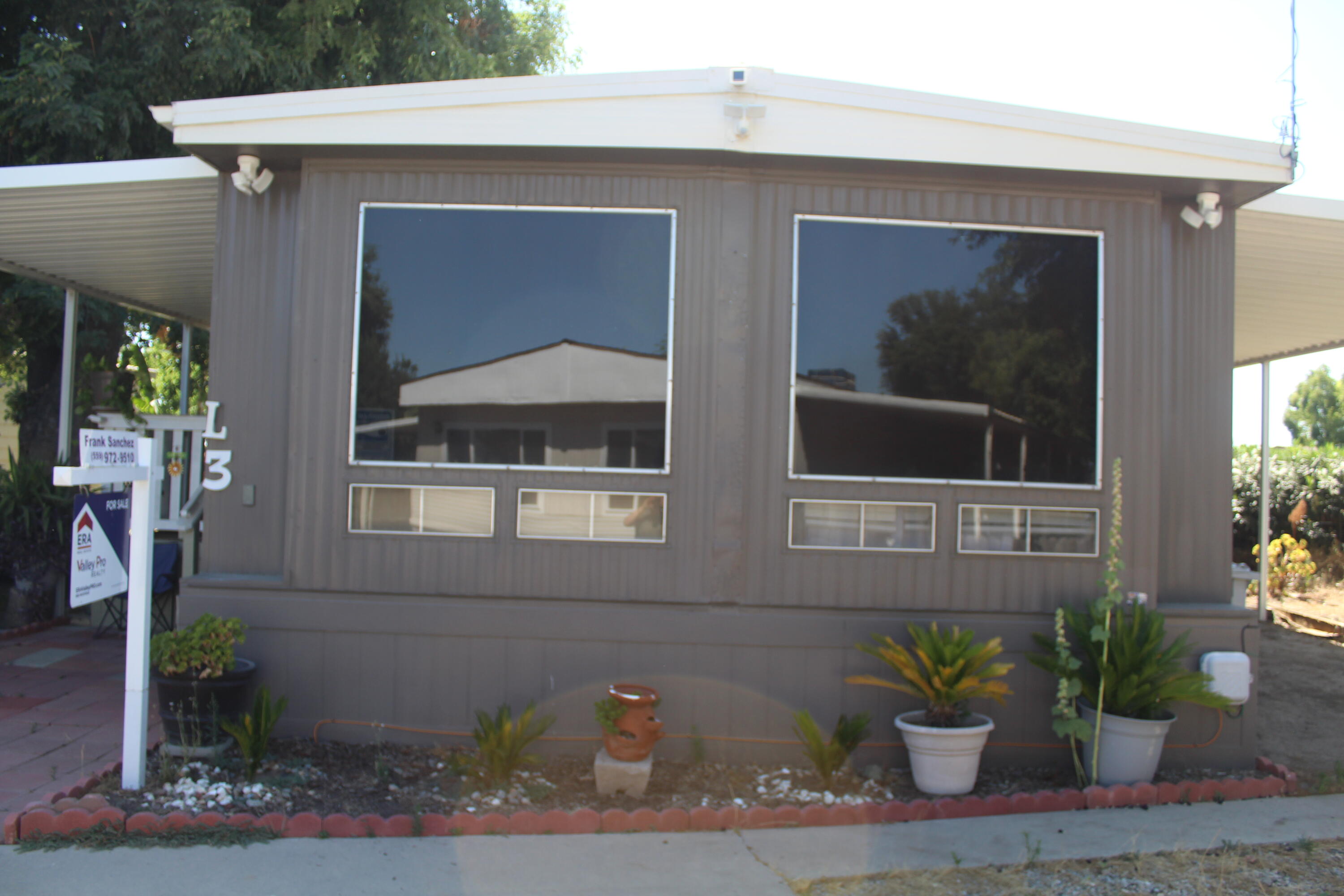 2400 W Midvalley St #L3, Visalia, CA 93277