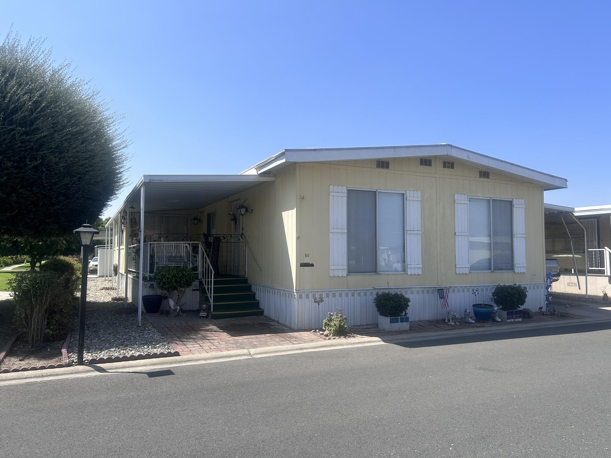 1343 W Morton Ave #84, Porterville, CA 93257