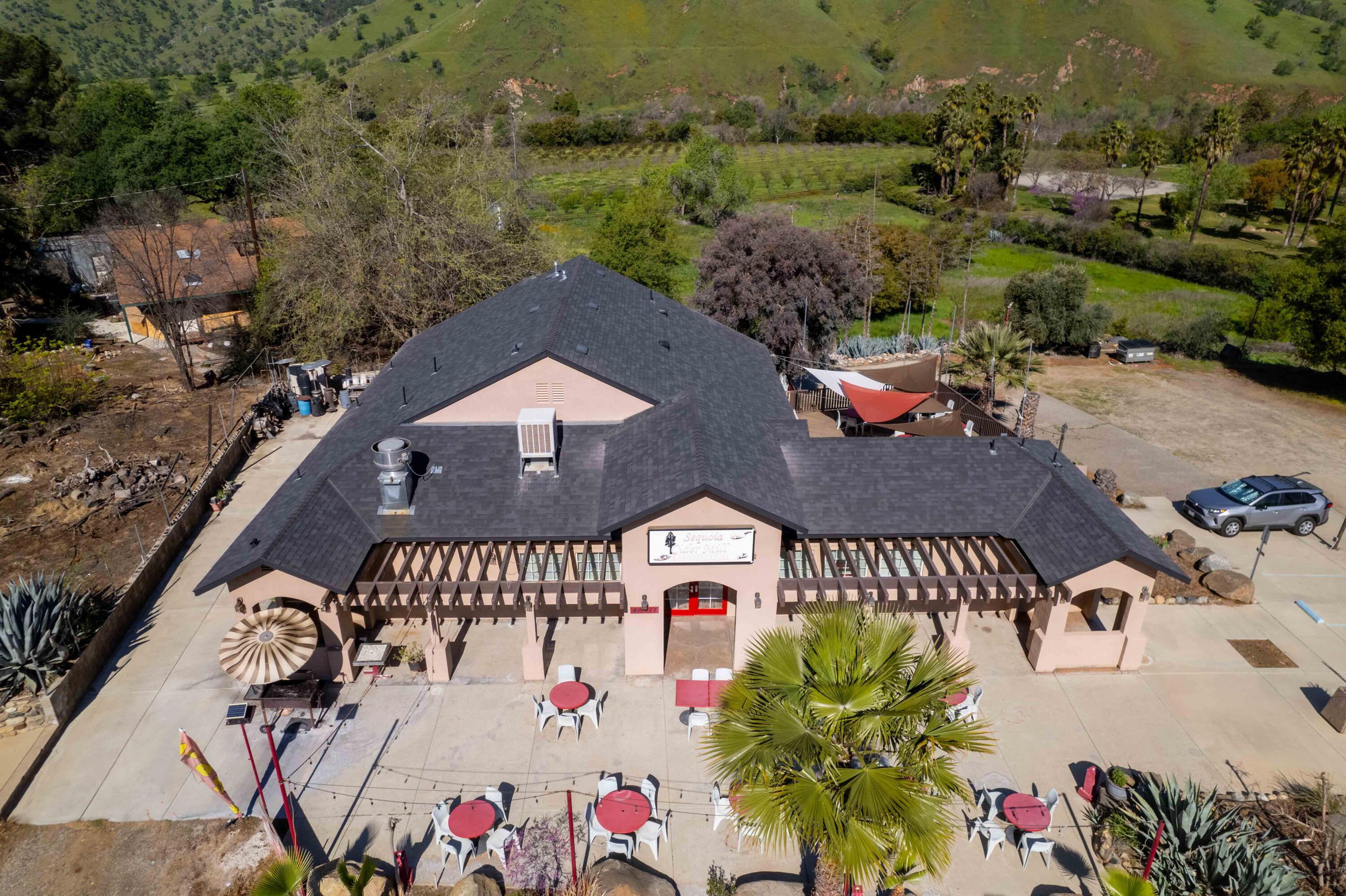 40311 Sierra Dr, Three Rivers, CA 93271