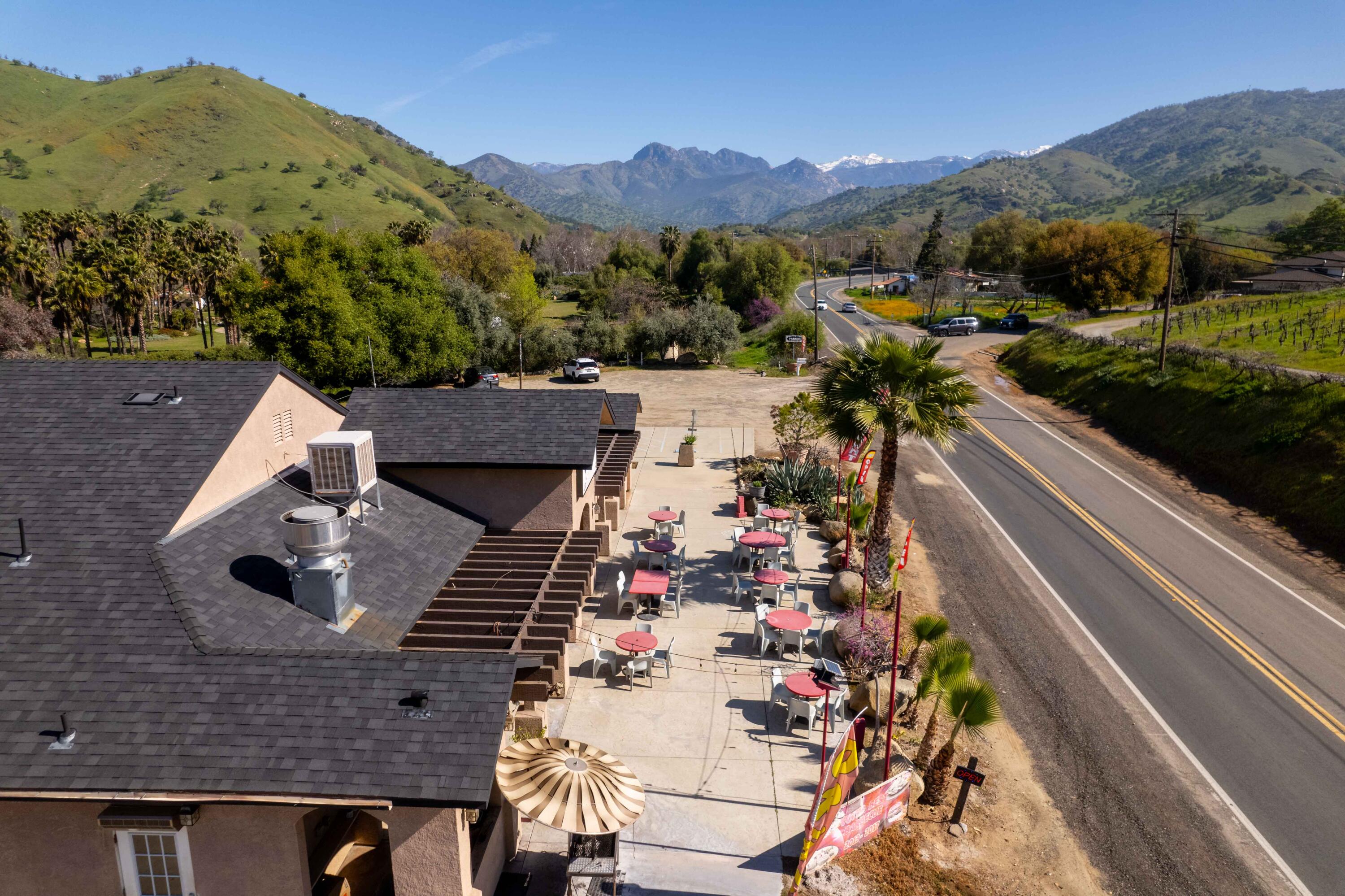 40311 Sierra Dr, Three Rivers, CA 93271