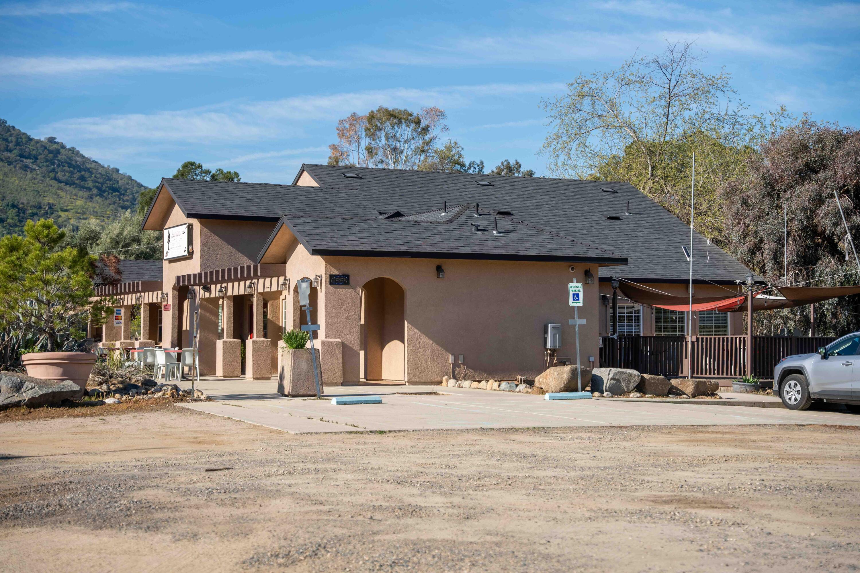 40311 Sierra Dr, Three Rivers, CA 93271