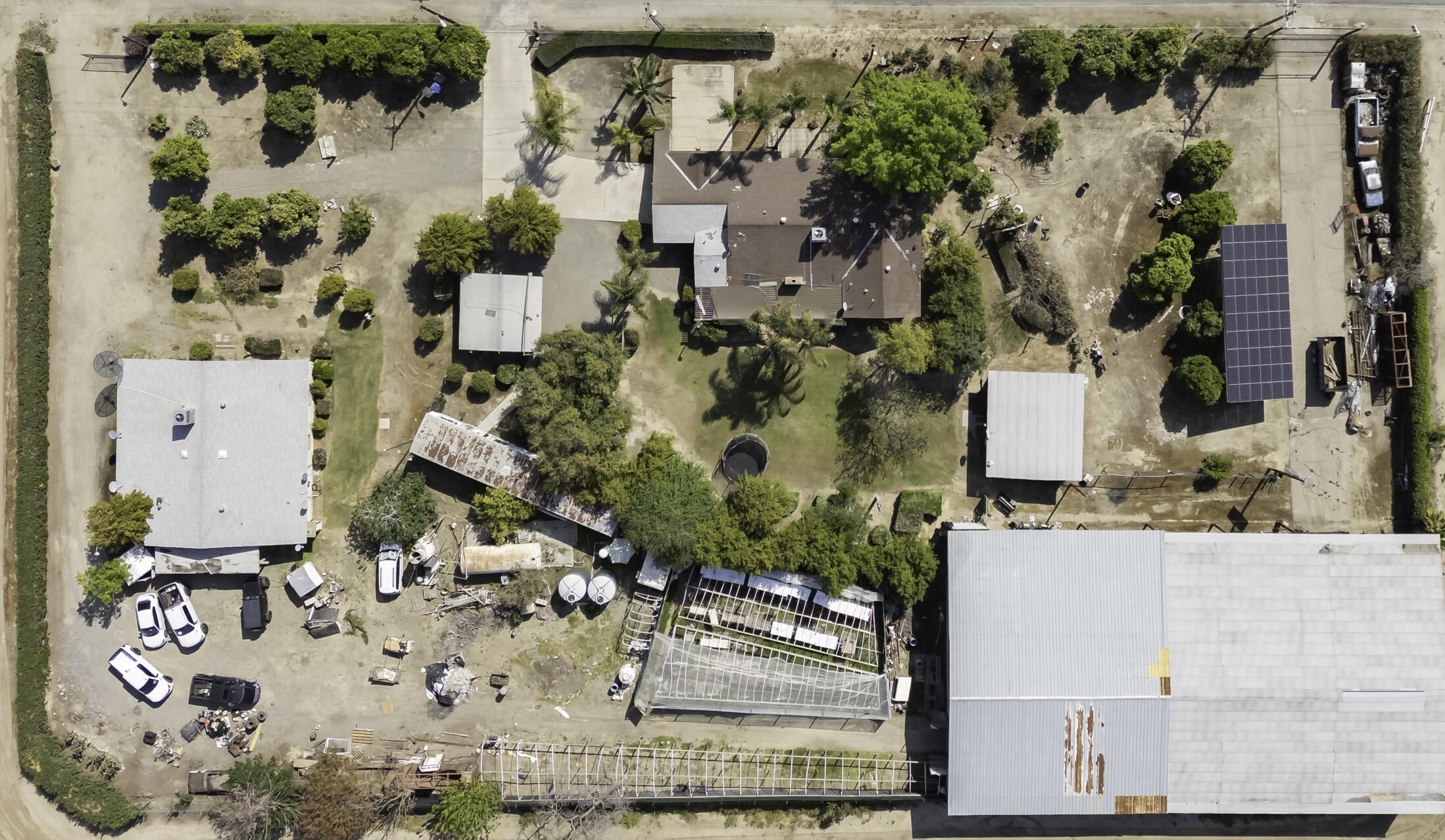 85 Rd 136, Delano, CA 93215