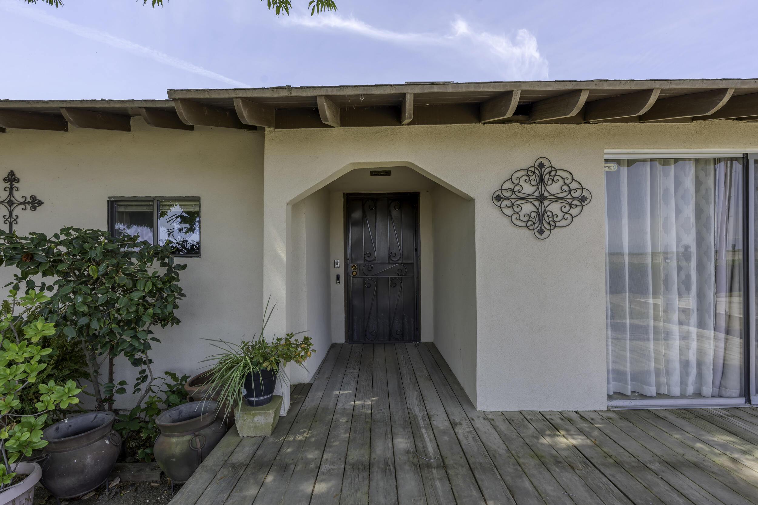 85 Rd 136, Delano, CA 93215