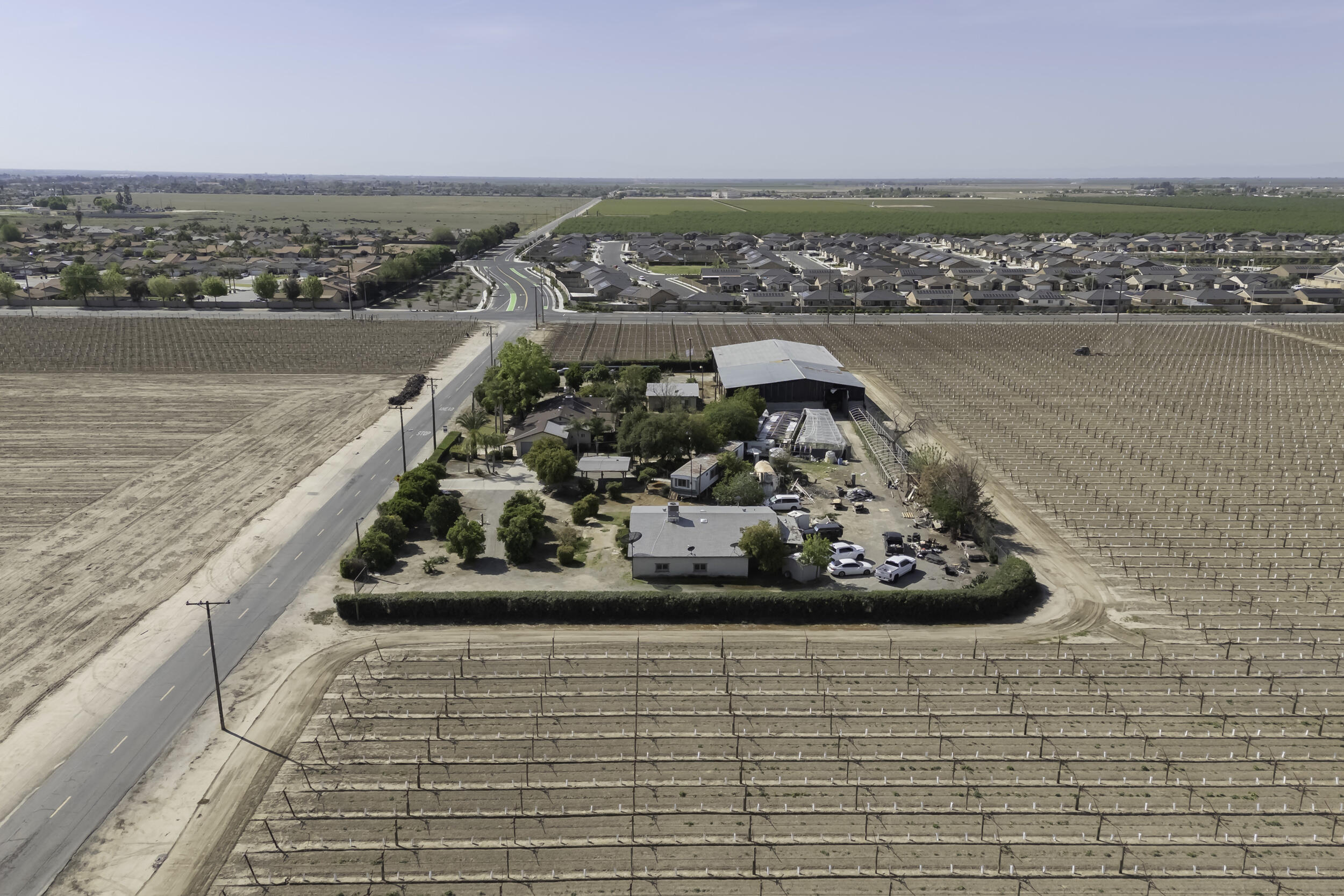 85 Rd 136, Delano, CA 93215