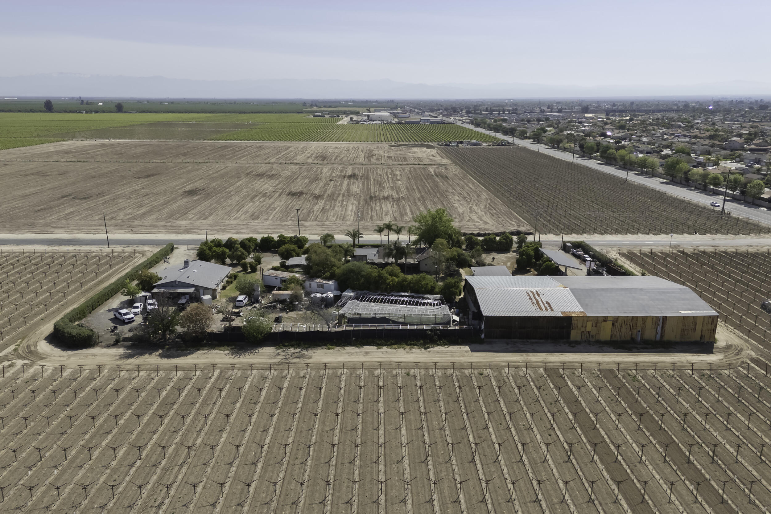 85 Rd 136, Delano, CA 93215