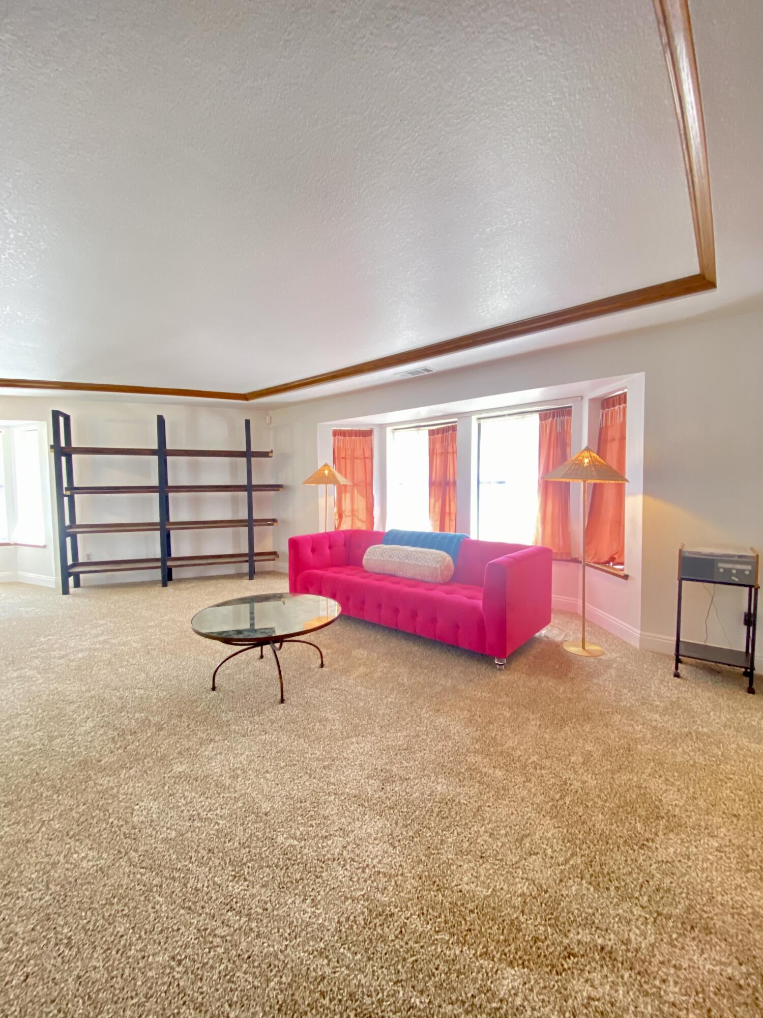 1450 W Brian Ln, Porterville, CA 93257