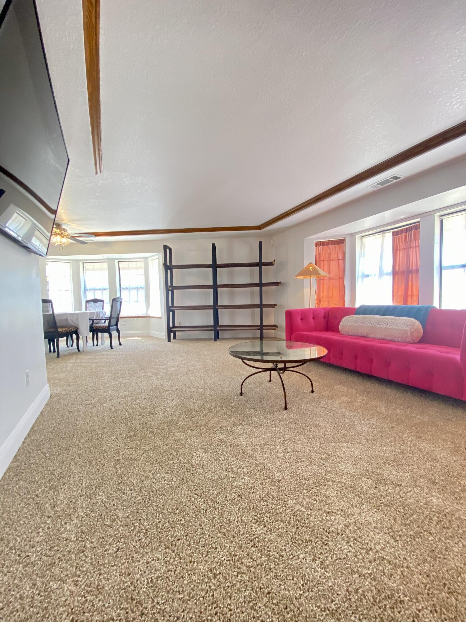 1450 W Brian Ln, Porterville, CA 93257