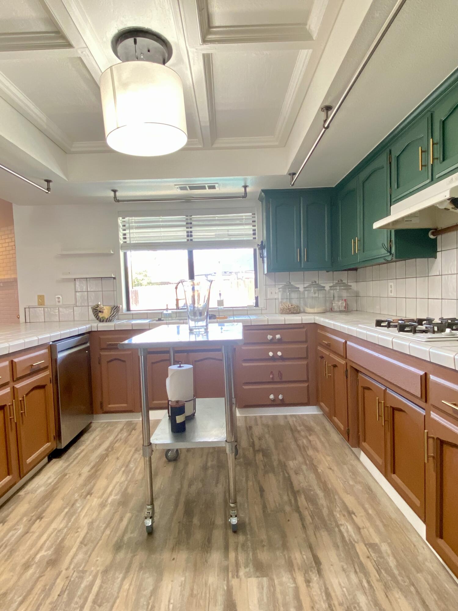 1450 W Brian Ln, Porterville, CA 93257