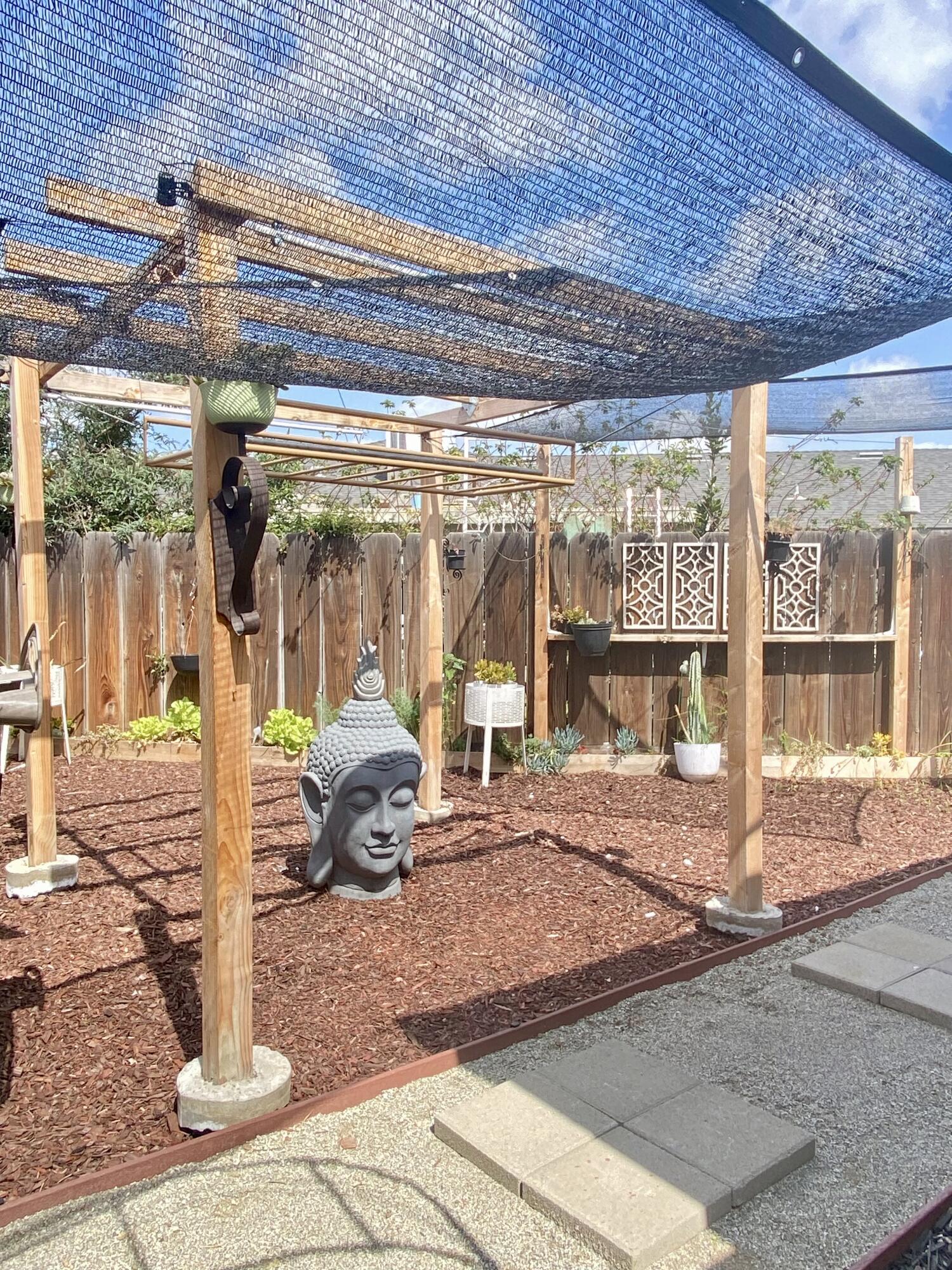 1450 W Brian Ln, Porterville, CA 93257