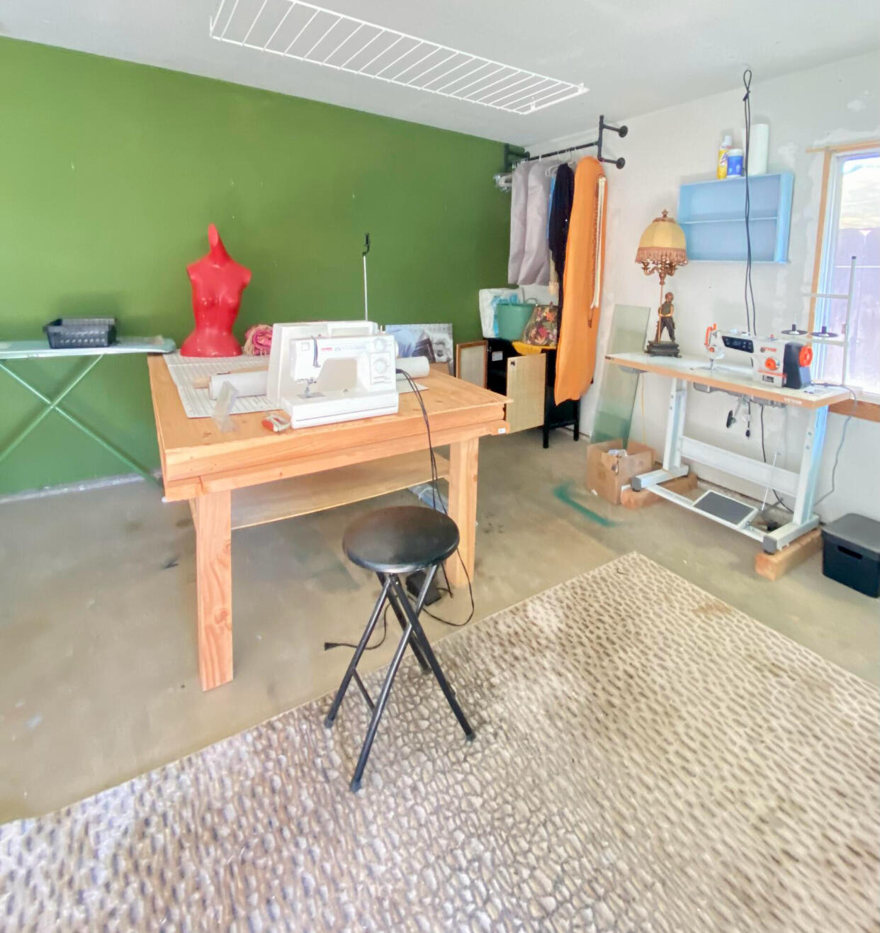 1450 W Brian Ln, Porterville, CA 93257