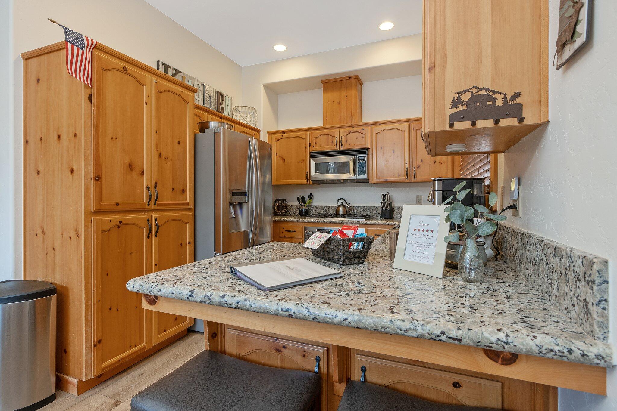 40838 Village Pass Ln #18, Shaver Lake, CA 93664