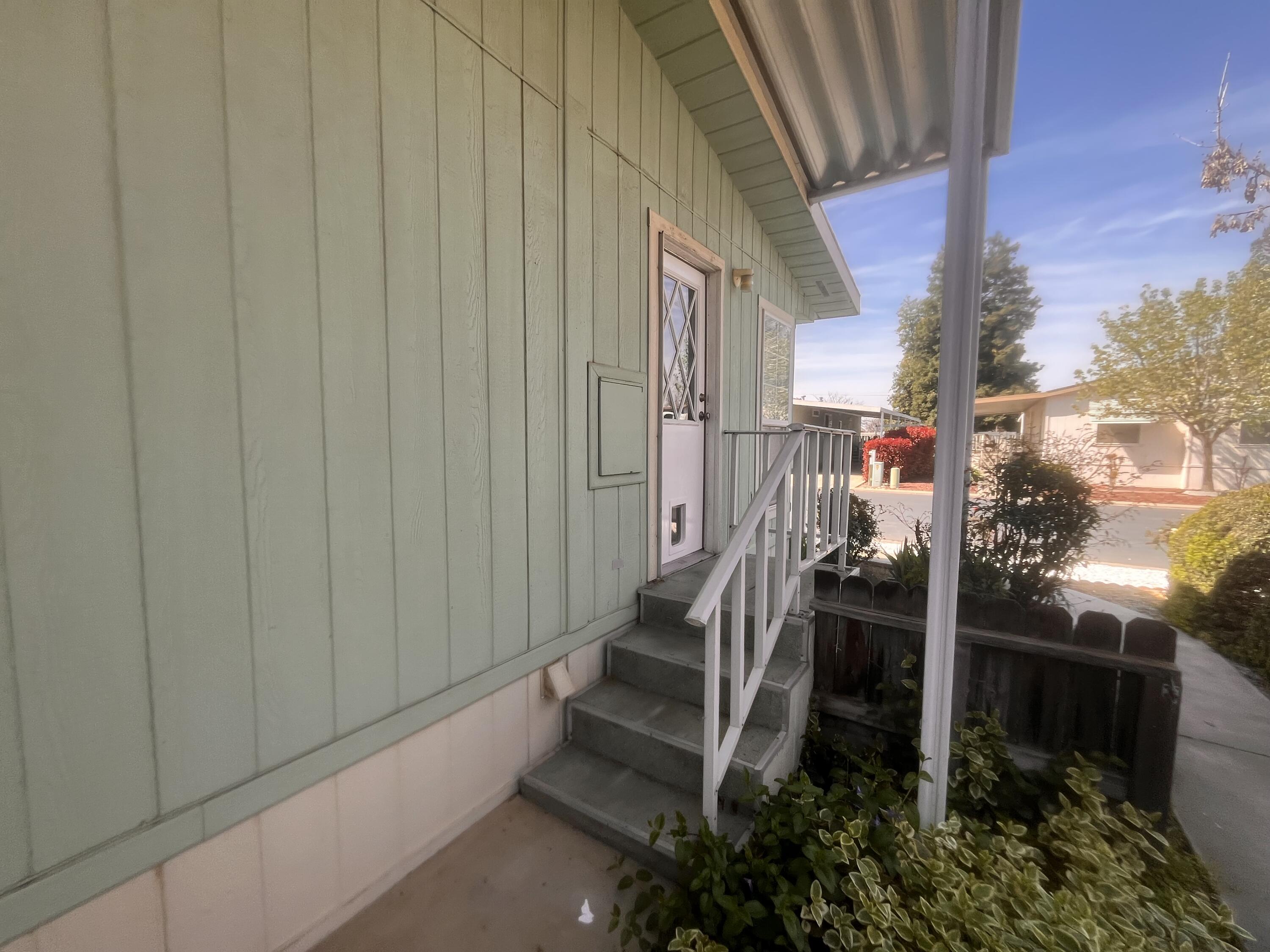 100 S Westwood St #92, Porterville, CA 93257