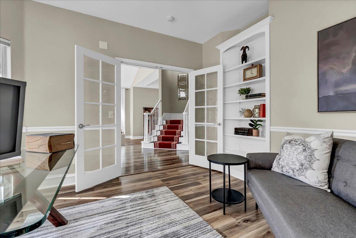 2511 E Harter Ct, Visalia, CA 93292