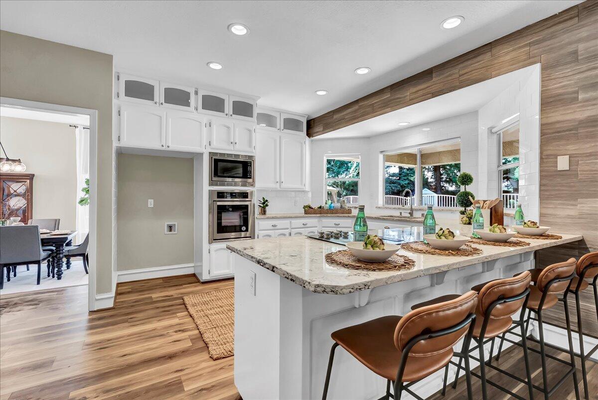 2511 E Harter Ct, Visalia, CA 93292