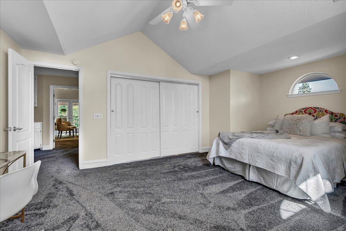 2511 E Harter Ct, Visalia, CA 93292