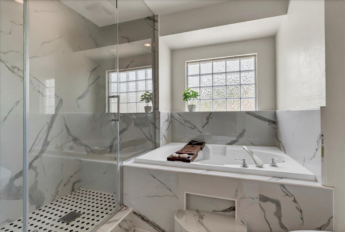 2511 E Harter Ct, Visalia, CA 93292