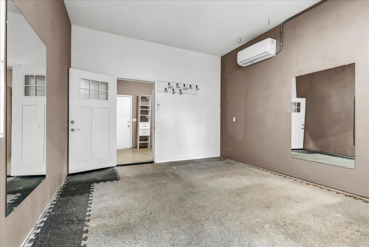 2511 E Harter Ct, Visalia, CA 93292