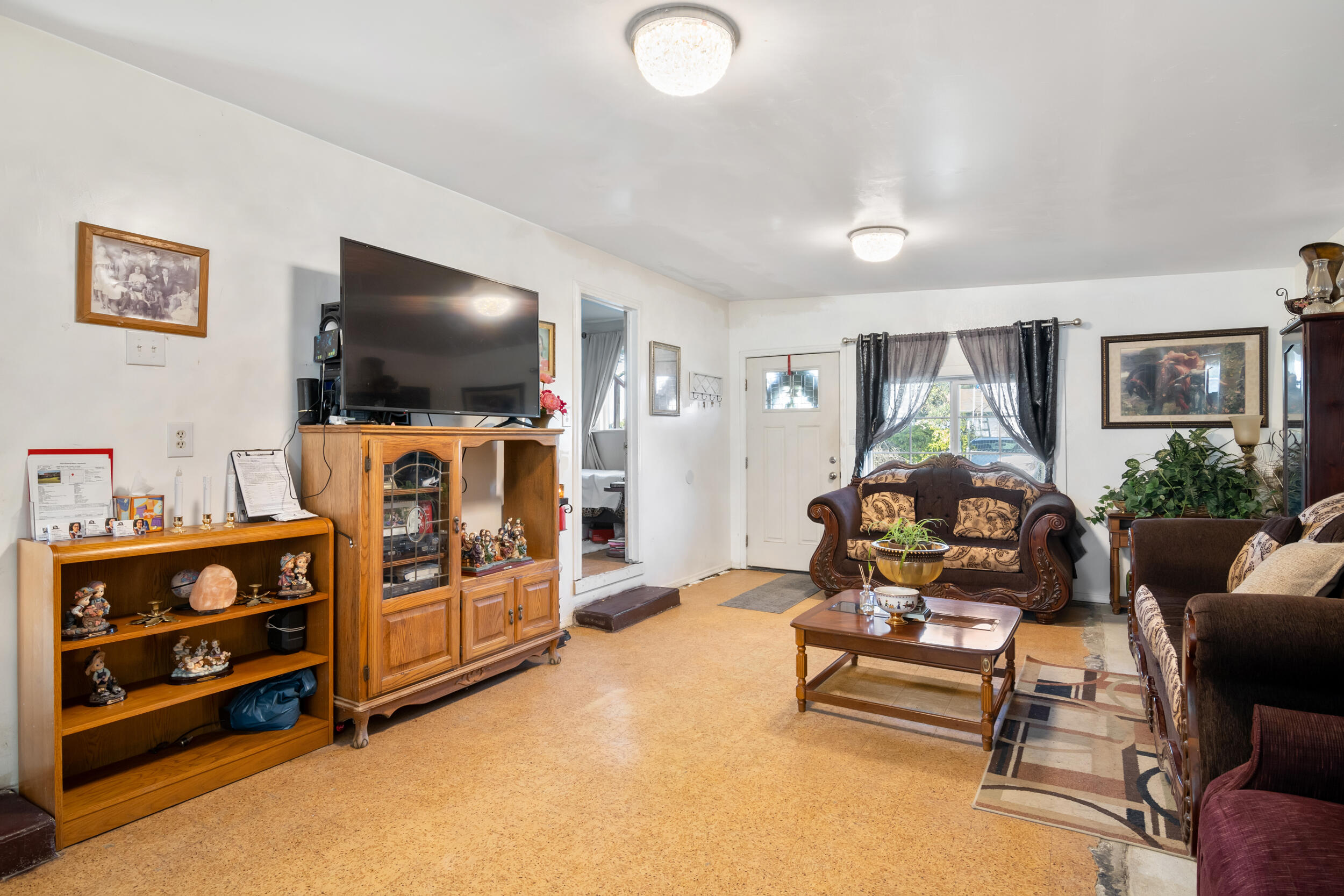 30500 Road 72 #A, Visalia, CA 93291