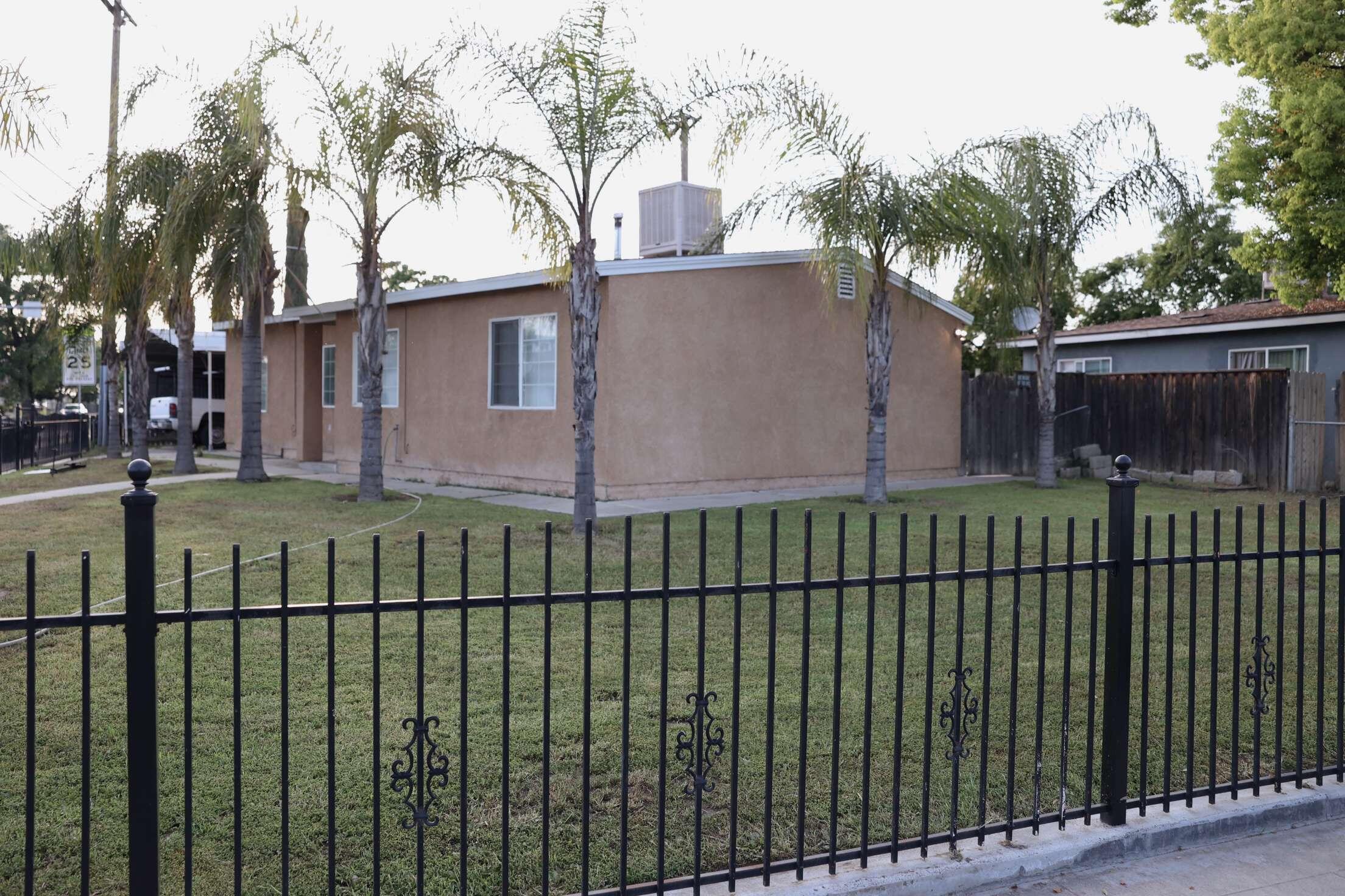 2014 W Houston Ave, Visalia, CA 93291