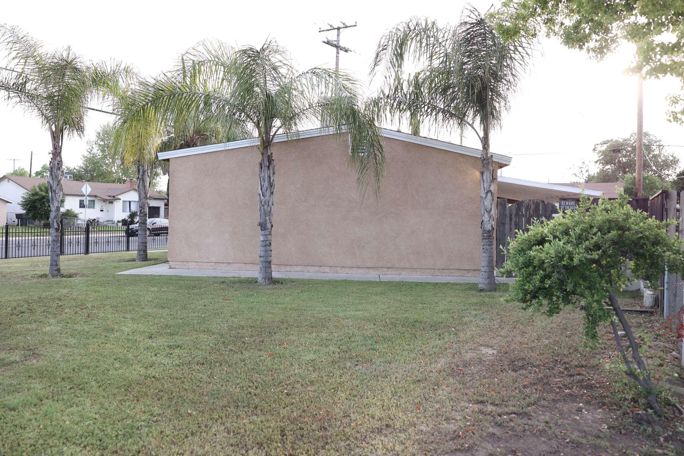 2014 W Houston Ave, Visalia, CA 93291